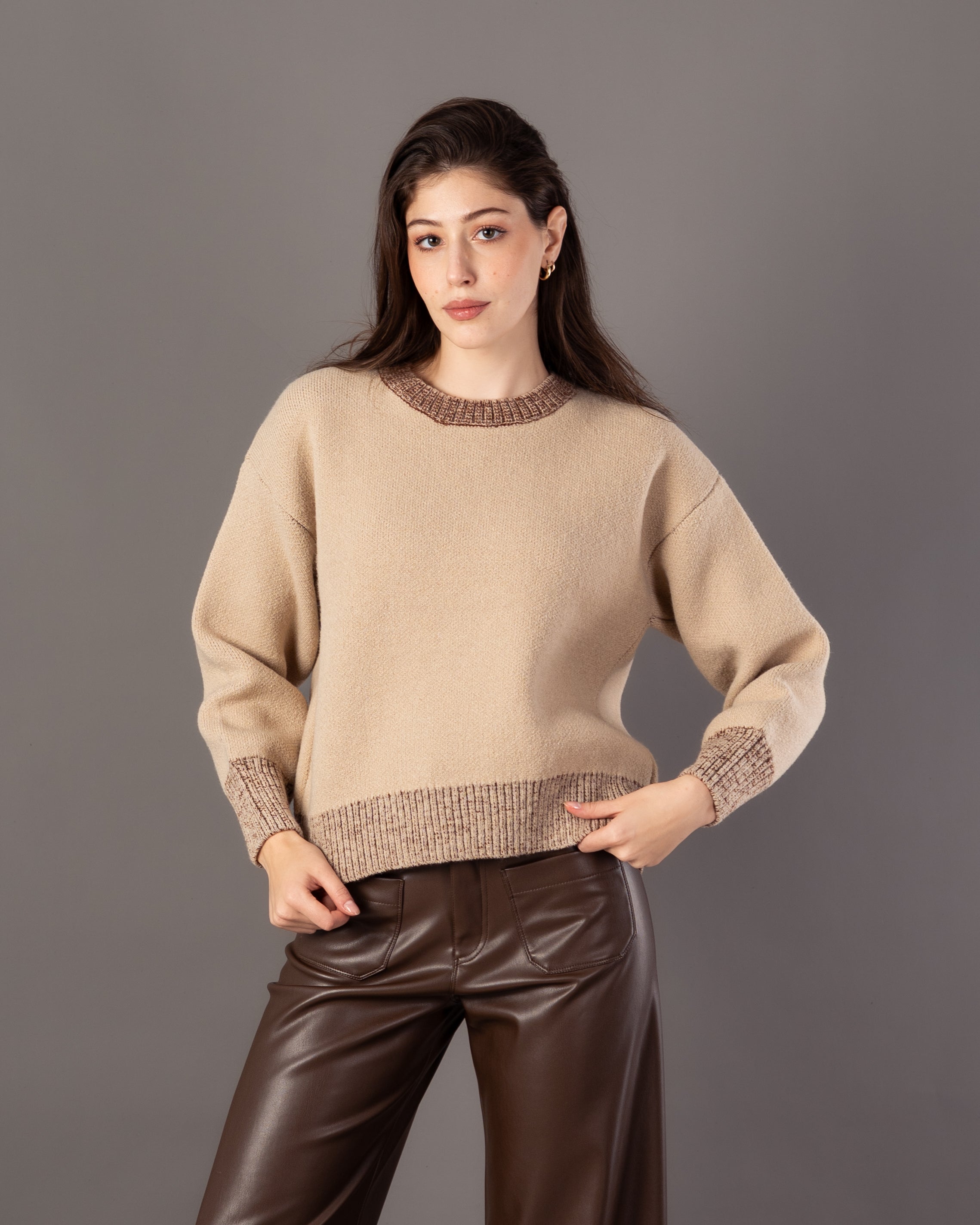 Knitwear Pullover – Colored Neck (Elastic Cuffs & Hem)