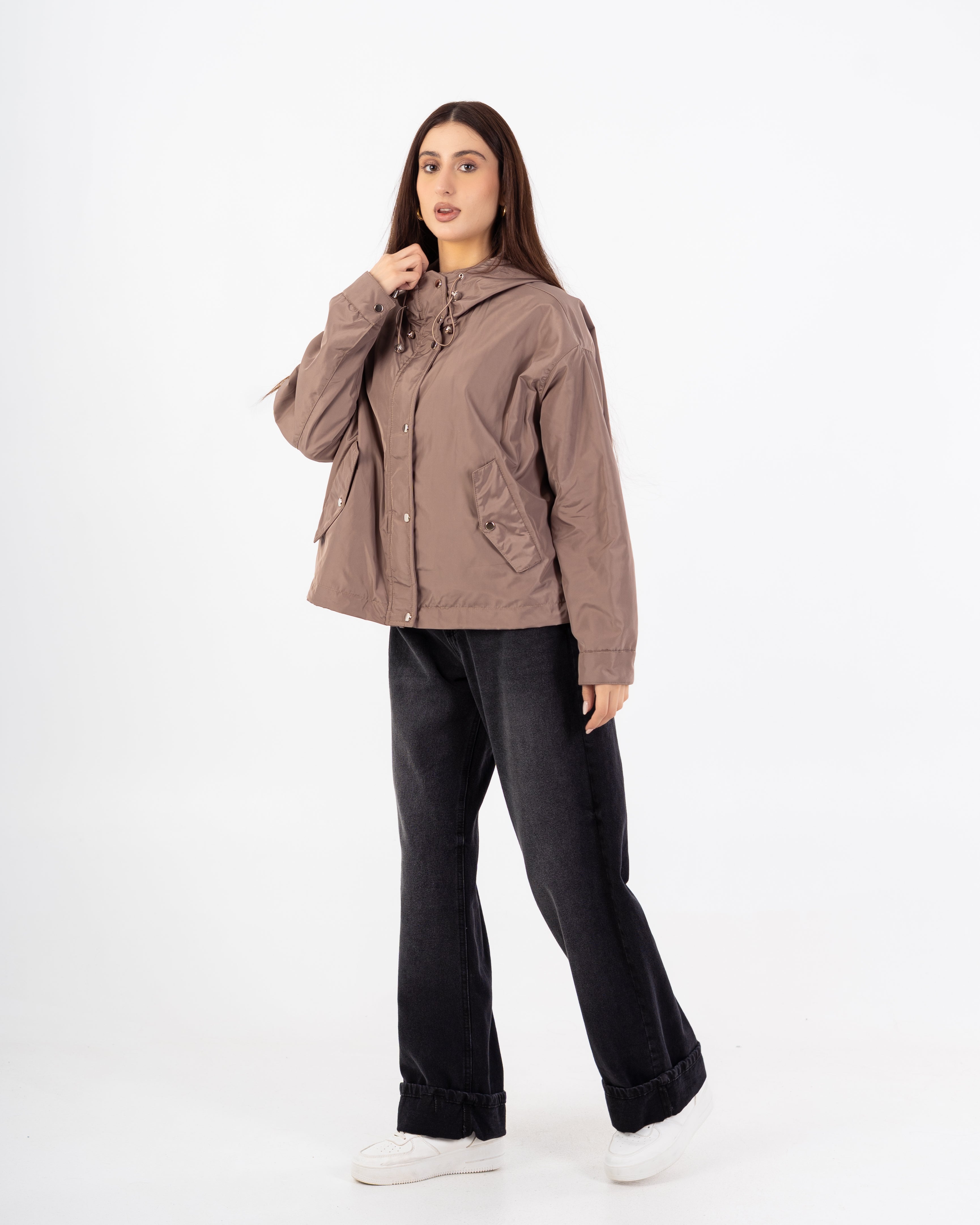 سترة مقاومة للماء – أزرار كبسولة (بغطاء رأس)