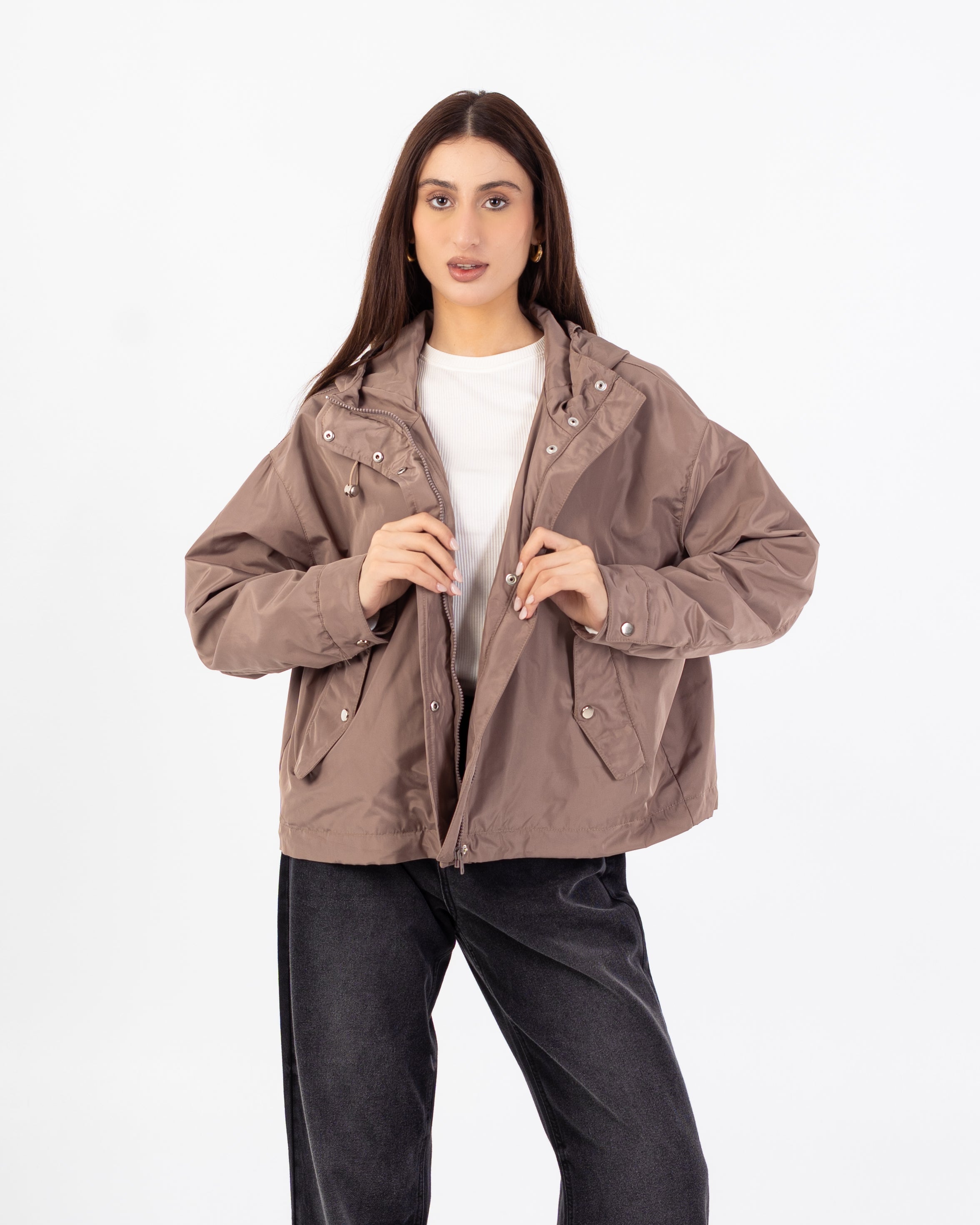 سترة مقاومة للماء – أزرار كبسولة (بغطاء رأس)