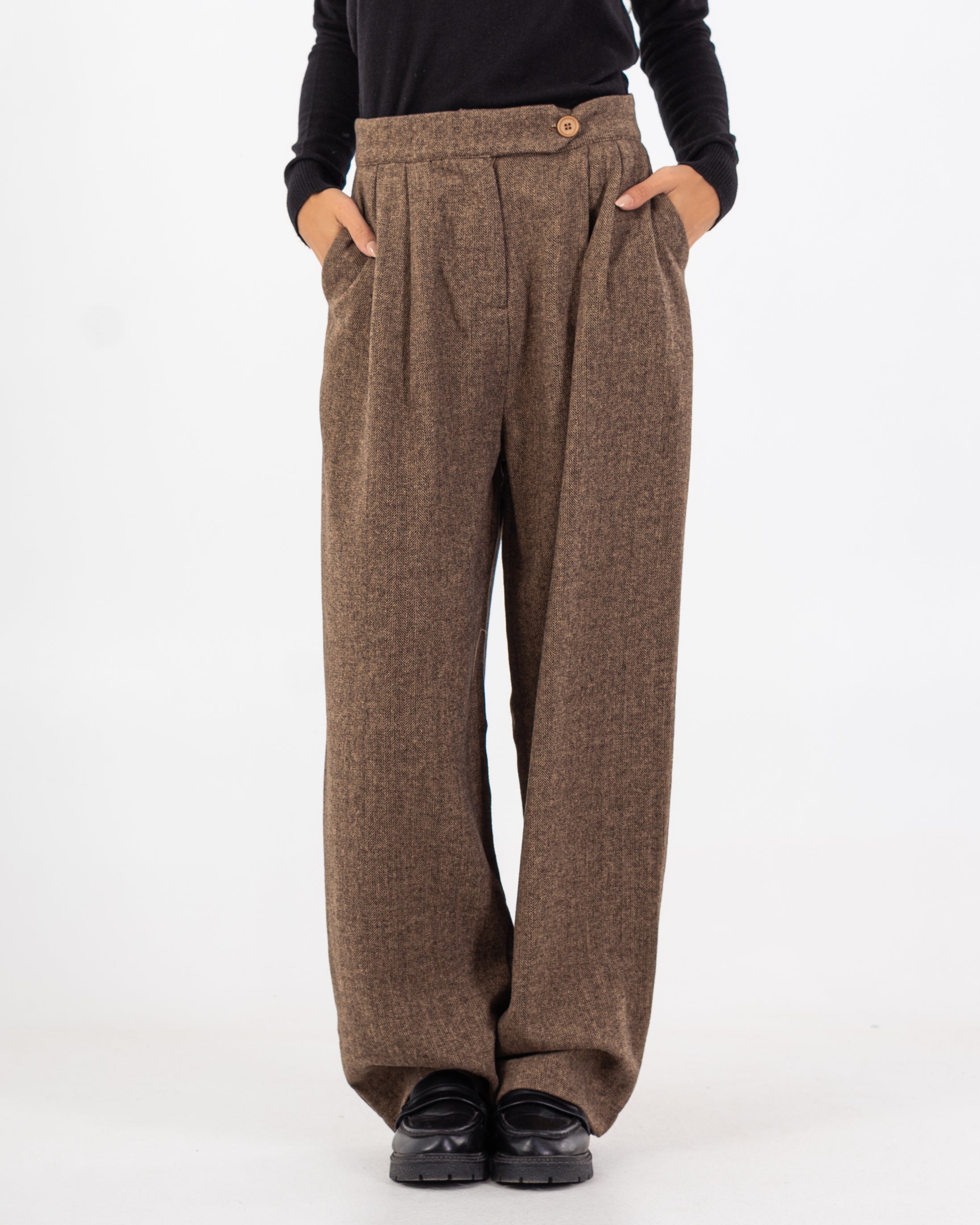 بنطلون كلاسيكي – سادة (ساق مستقيمة)