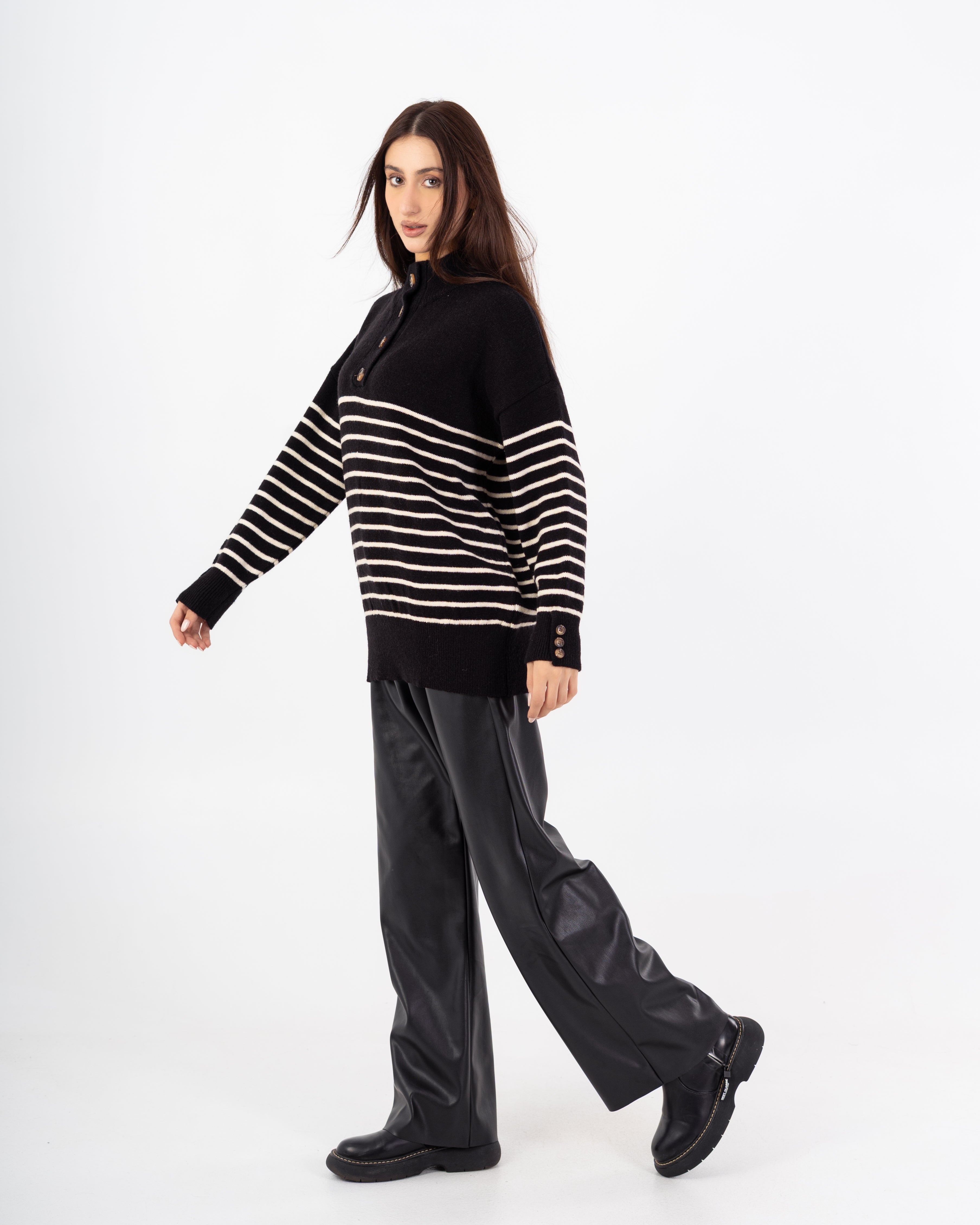 Knitwear Pullover – Button Neck (Stripes)