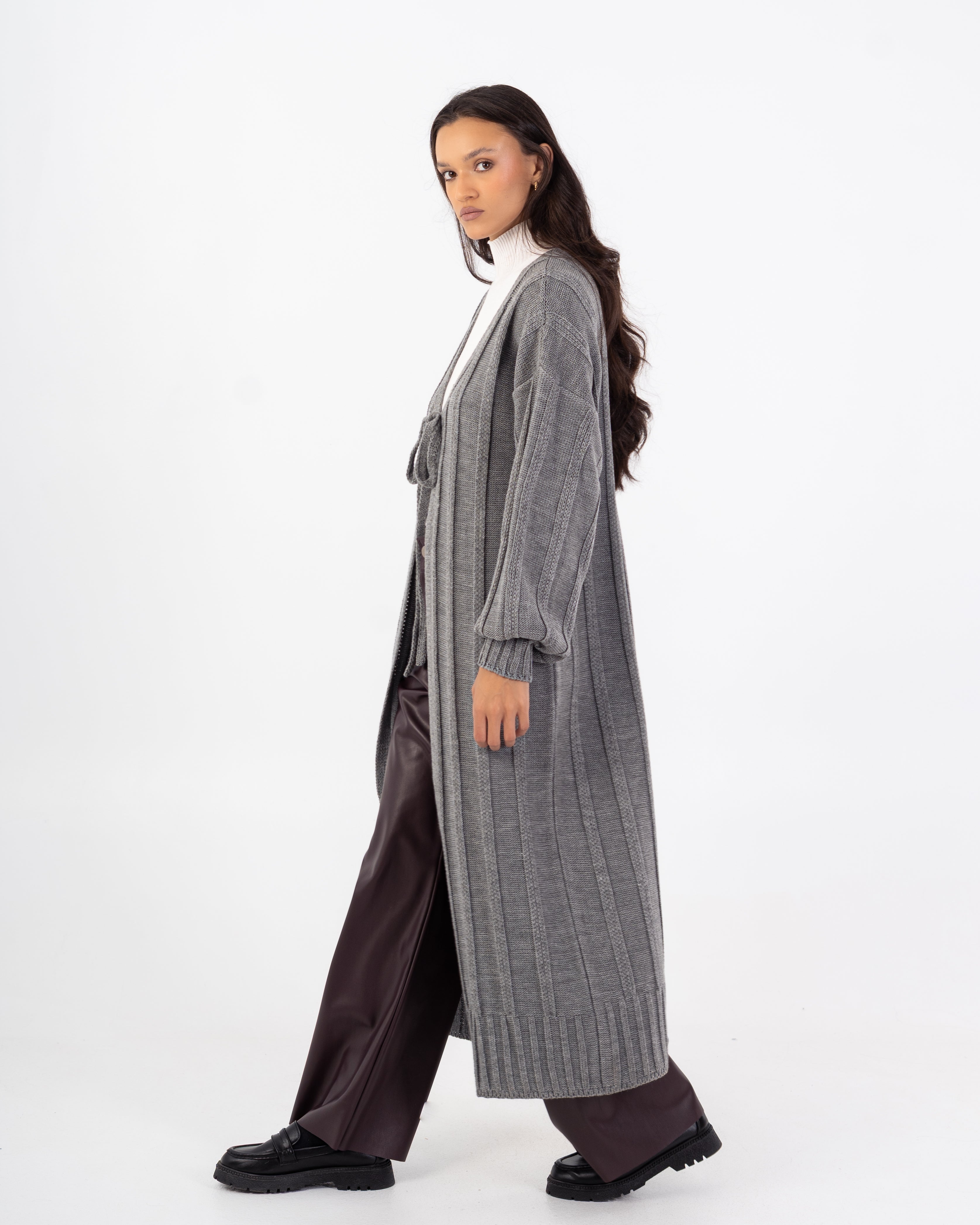 كارديجان تريكو – سادة طويل مع حزام (مفتوح)