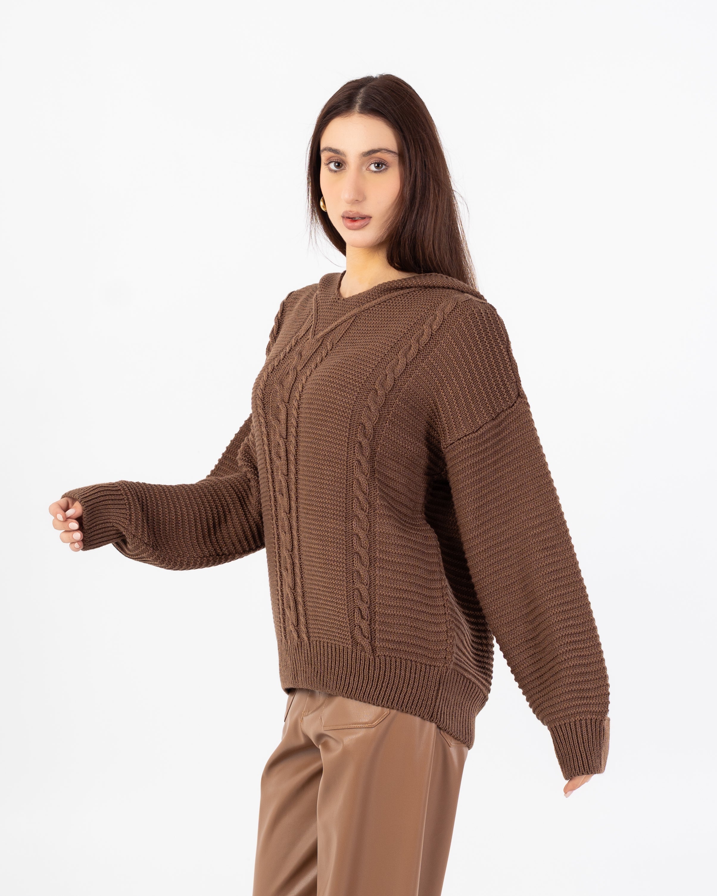 Knitwear Pullover – Hooded (Braided Chest, Plain)