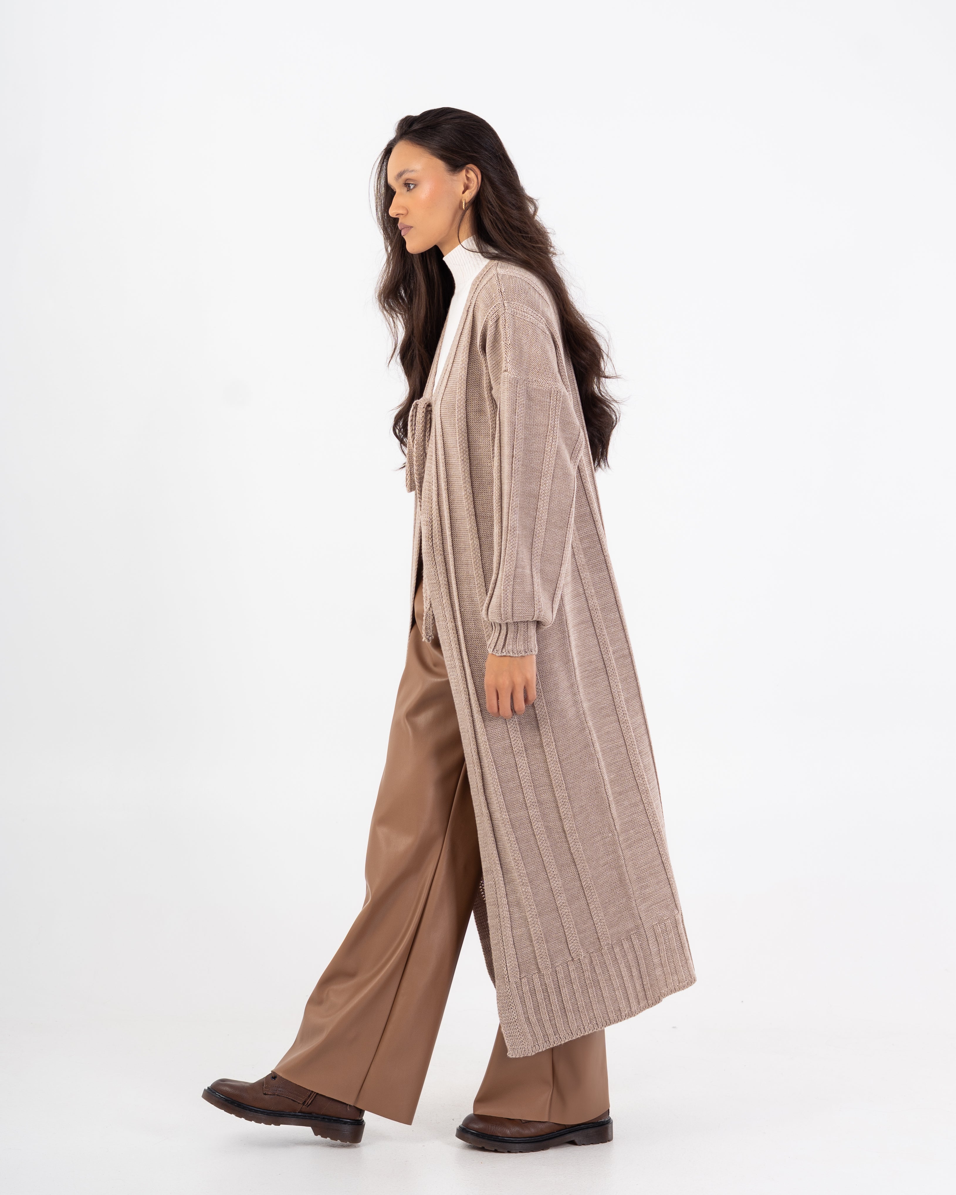 كارديجان تريكو – سادة طويل مع حزام (مفتوح)