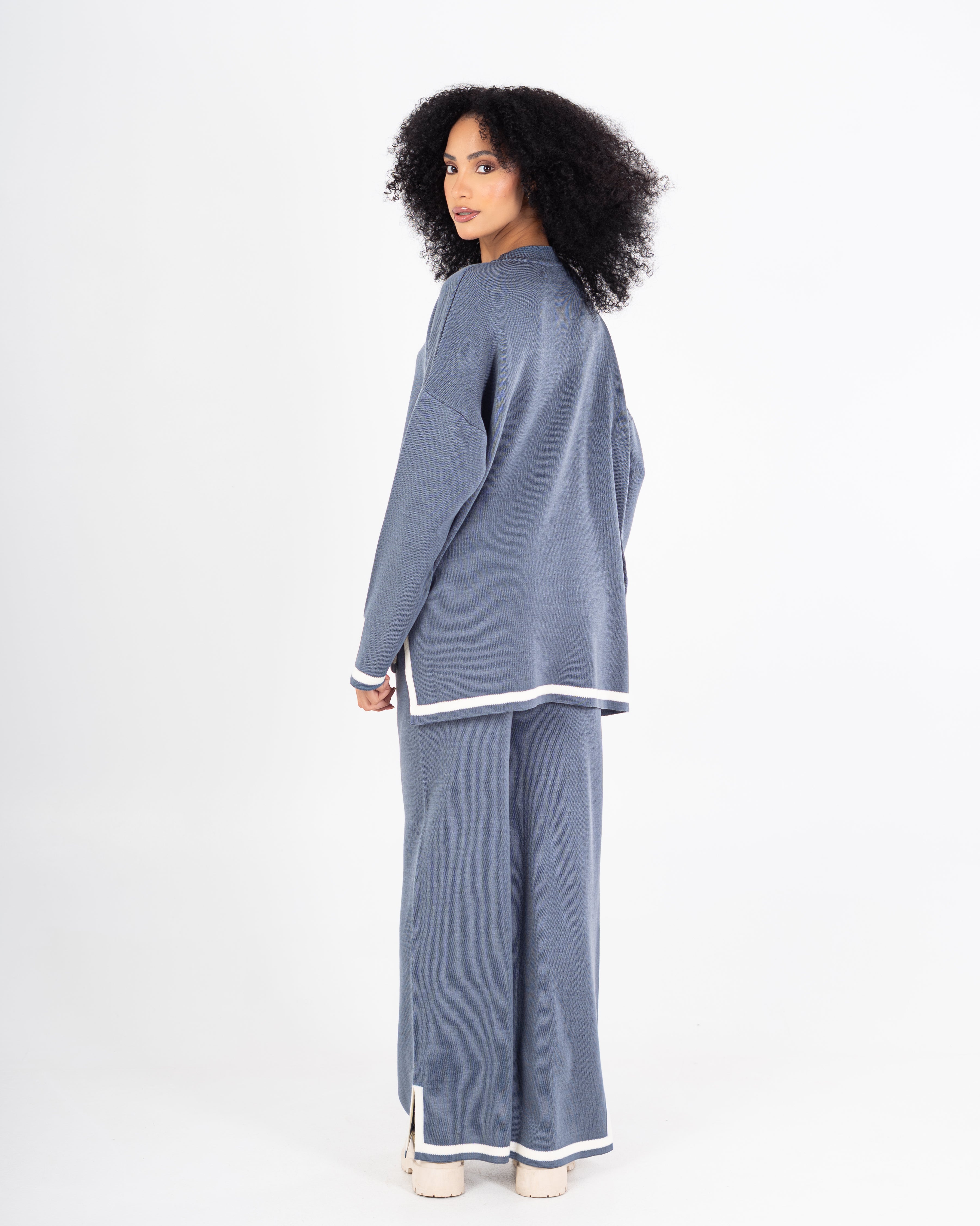 Knitwear Suit – Color (Stripe On Sleeves - Hem)