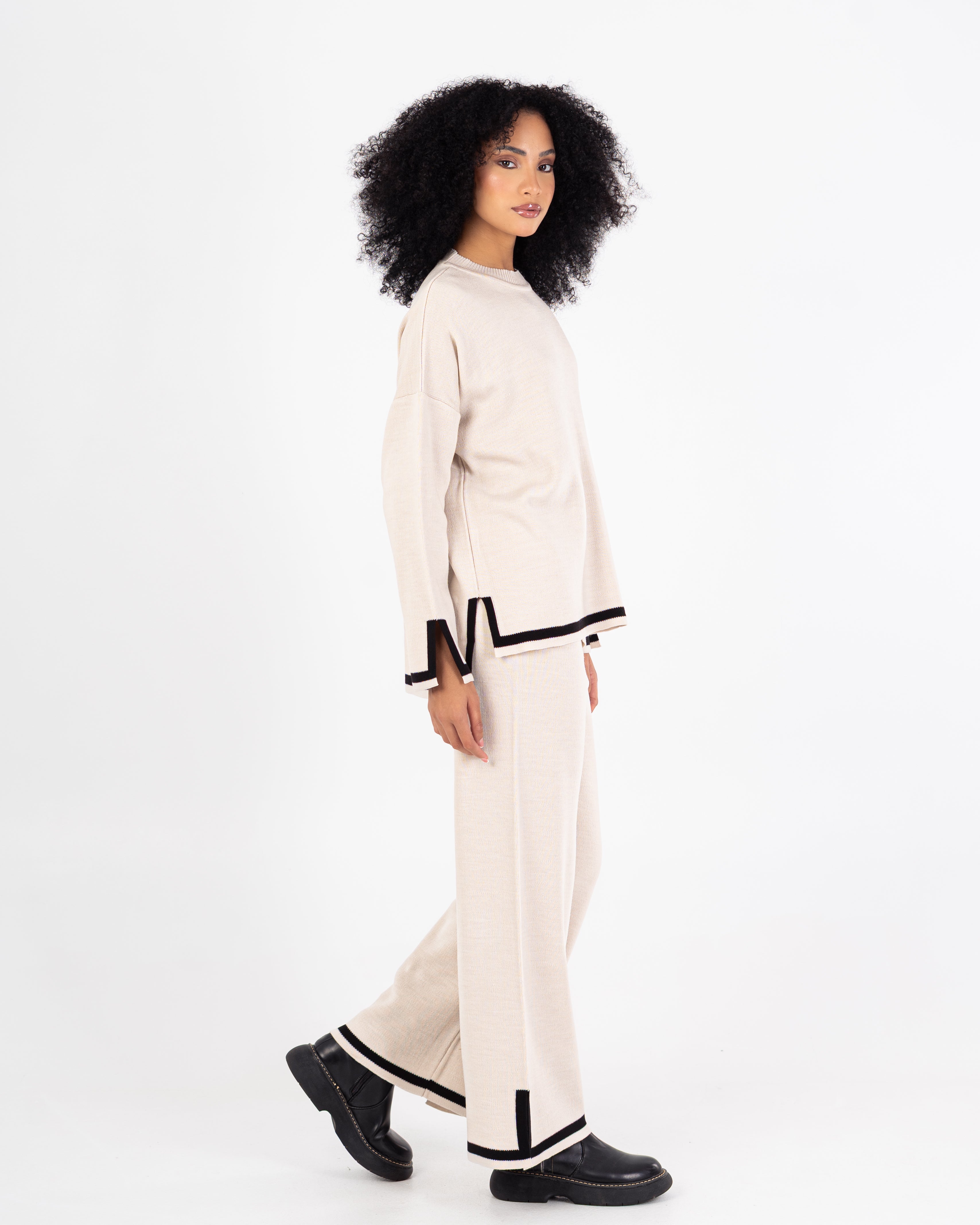 Knitwear Suit – Color (Stripe On Sleeves - Hem)