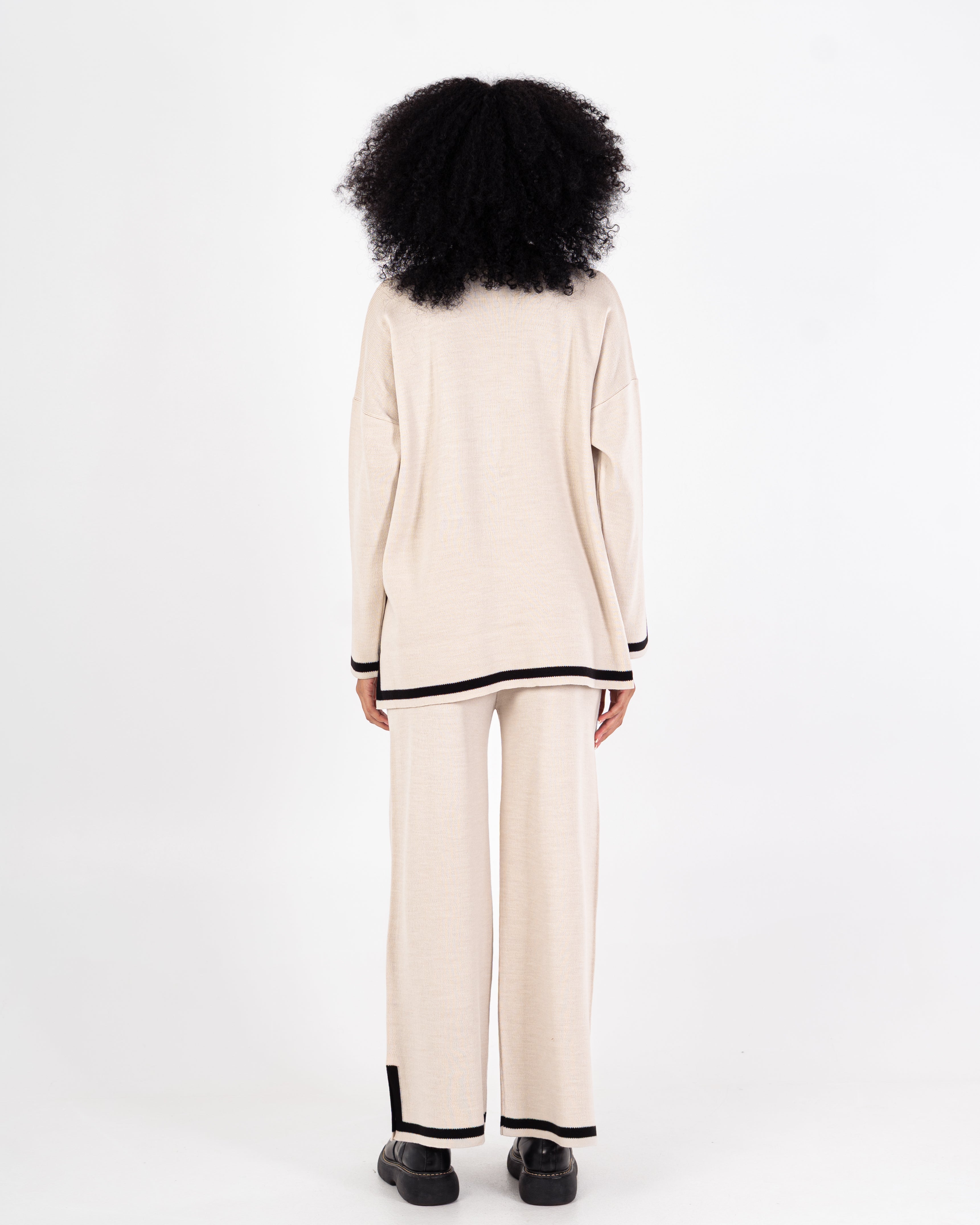 Knitwear Suit – Color (Stripe On Sleeves - Hem)