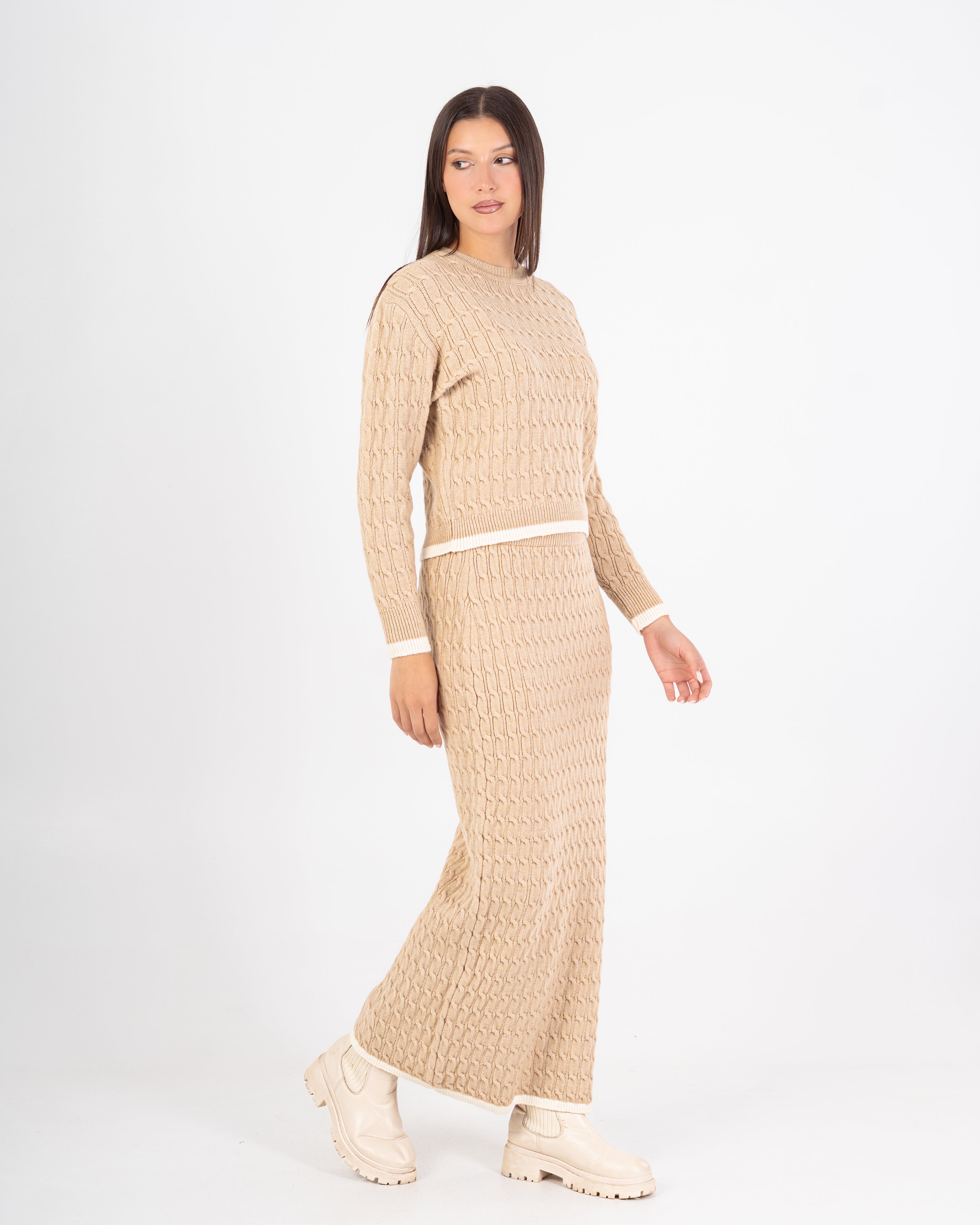 Knitwear Suit – Plain (Two Pieces)