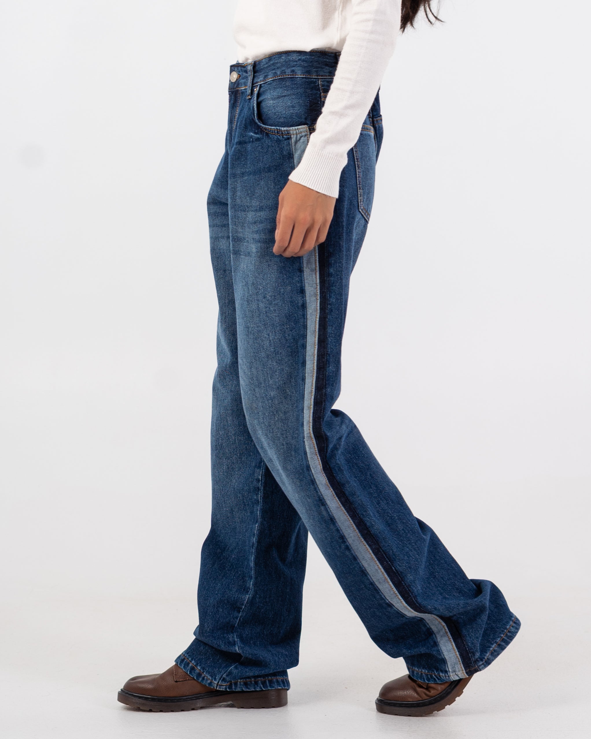 بنطلون جينز - مع خطوط جانبية