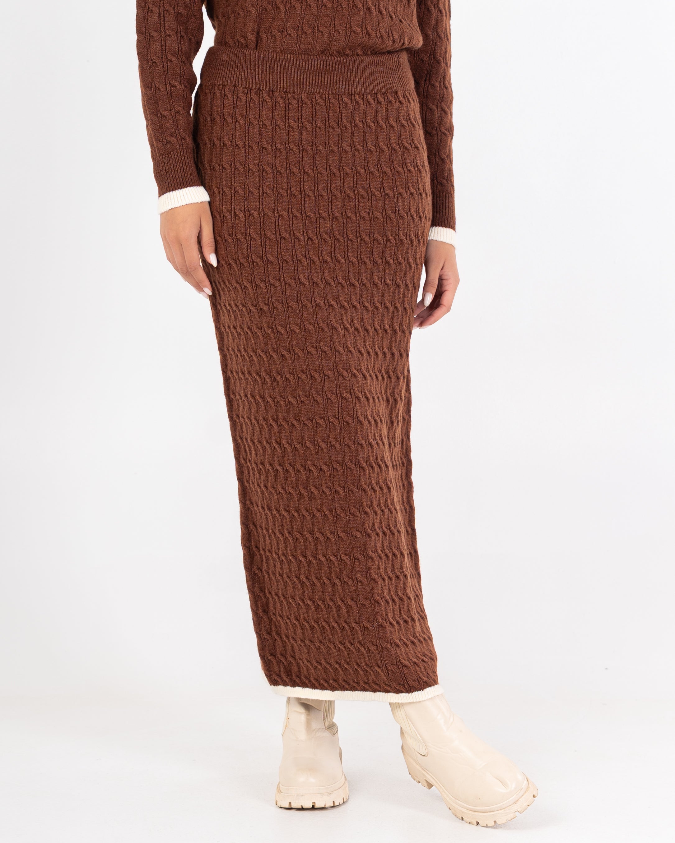 Knitwear Suit – Plain (Two Pieces)