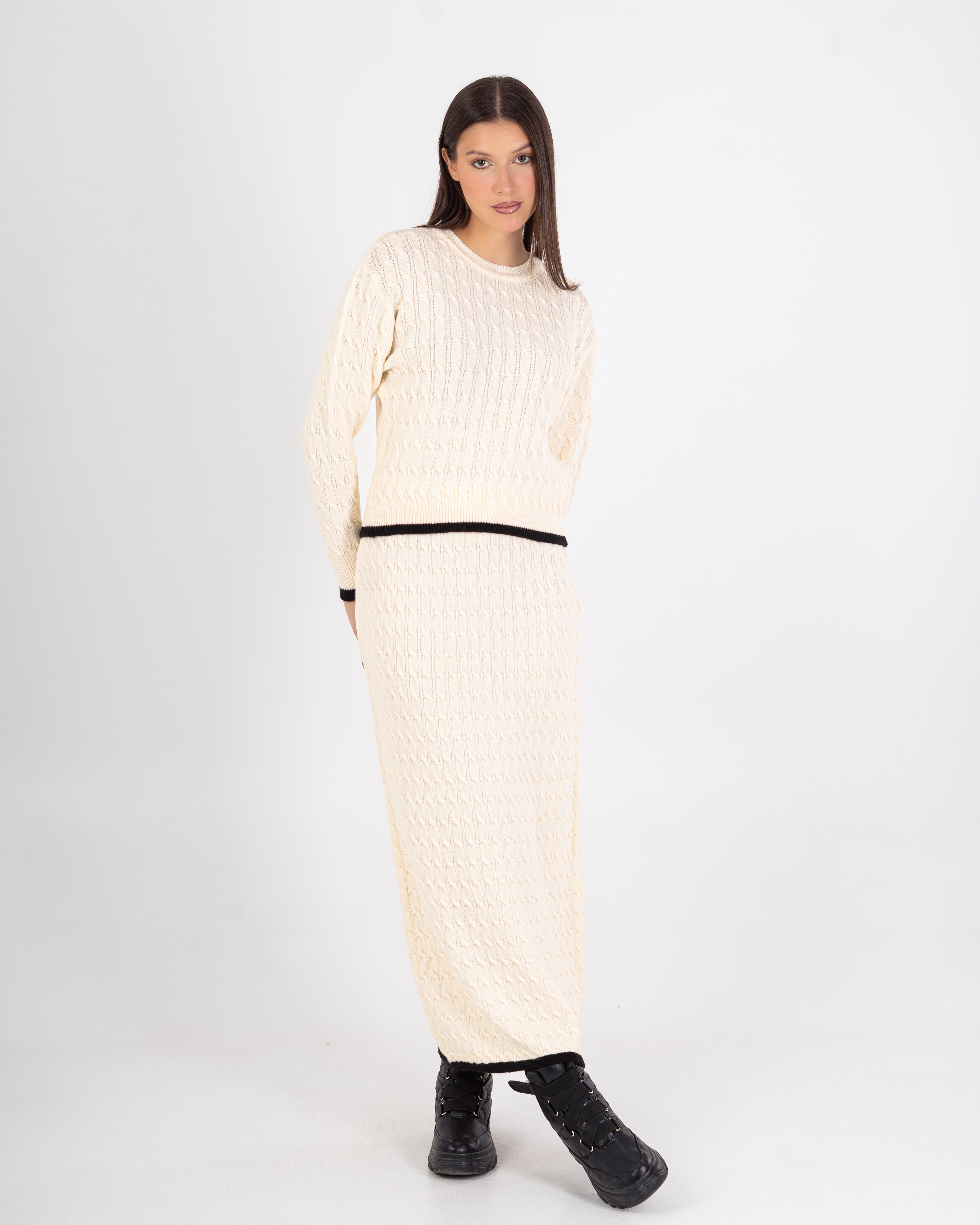 Knitwear Suit – Plain (Two Pieces)