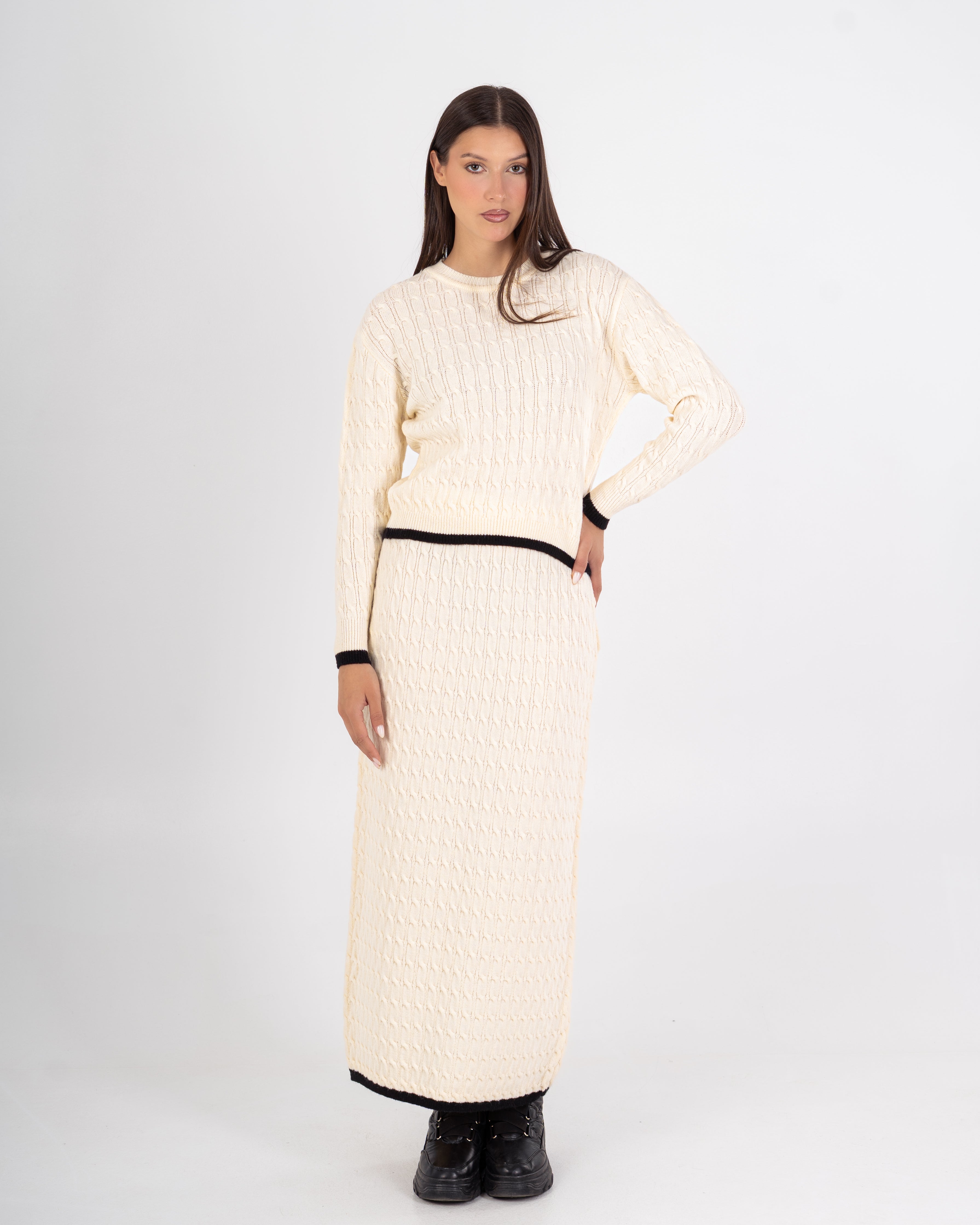 Knitwear Suit – Plain (Two Pieces)