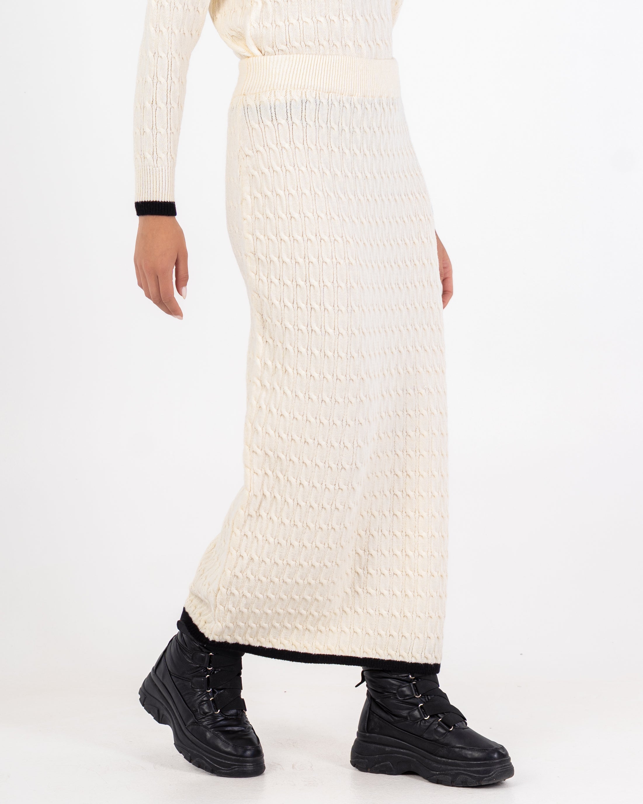 Knitwear Suit – Plain (Two Pieces)