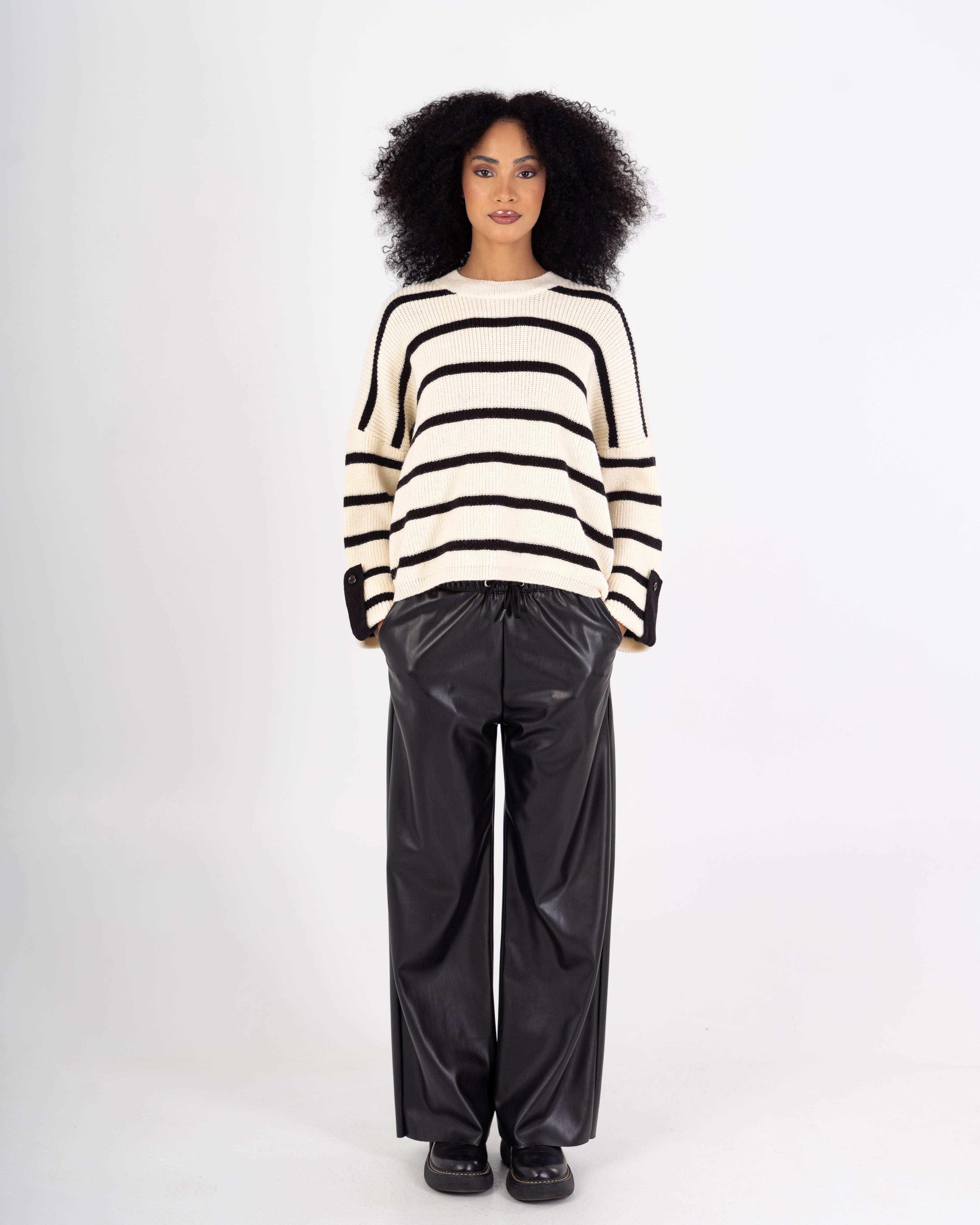 Knitwear Pullover – Striped (Buttoned Sleeves)