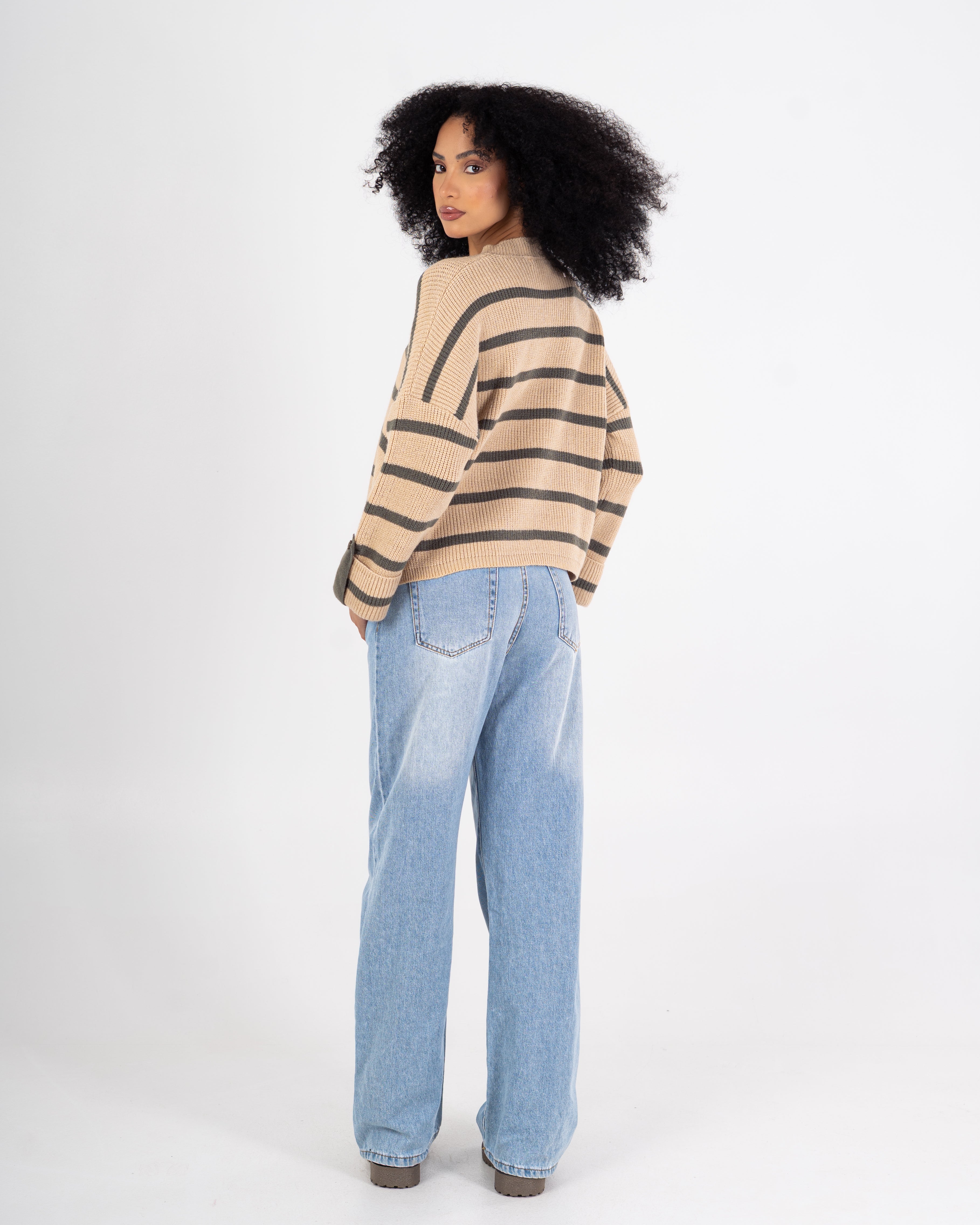 Knitwear Pullover – Striped (Buttoned Sleeves)