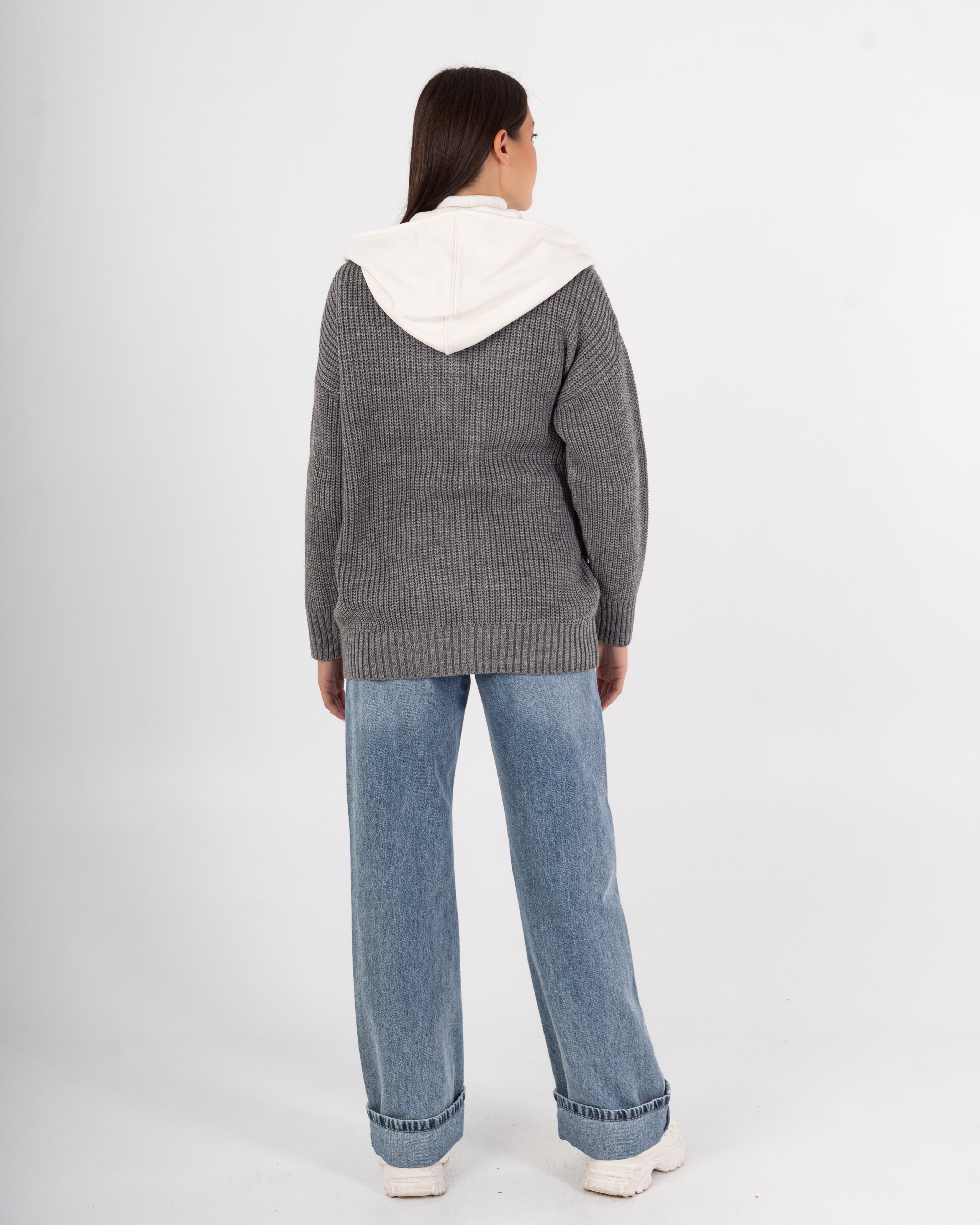 Knitwear Cardigan – Buttoned With Hoodie