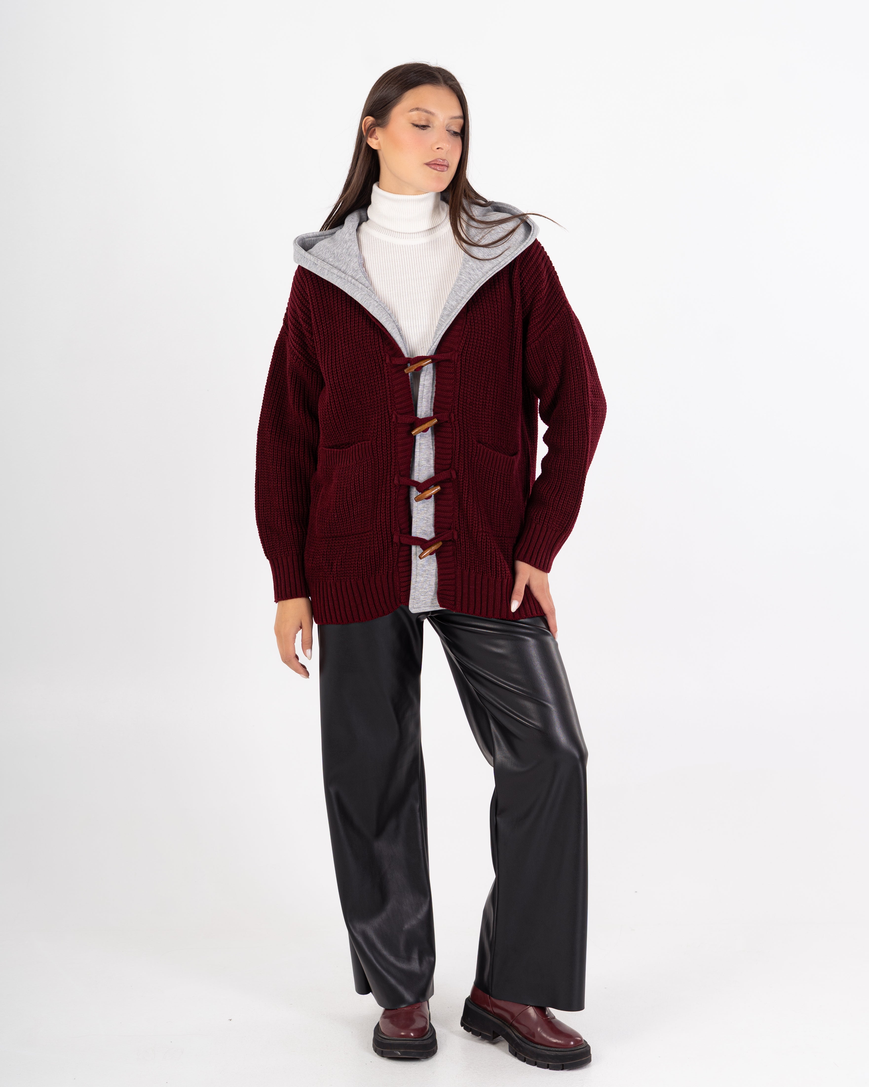 Knitwear Cardigan – Buttoned With Hoodie