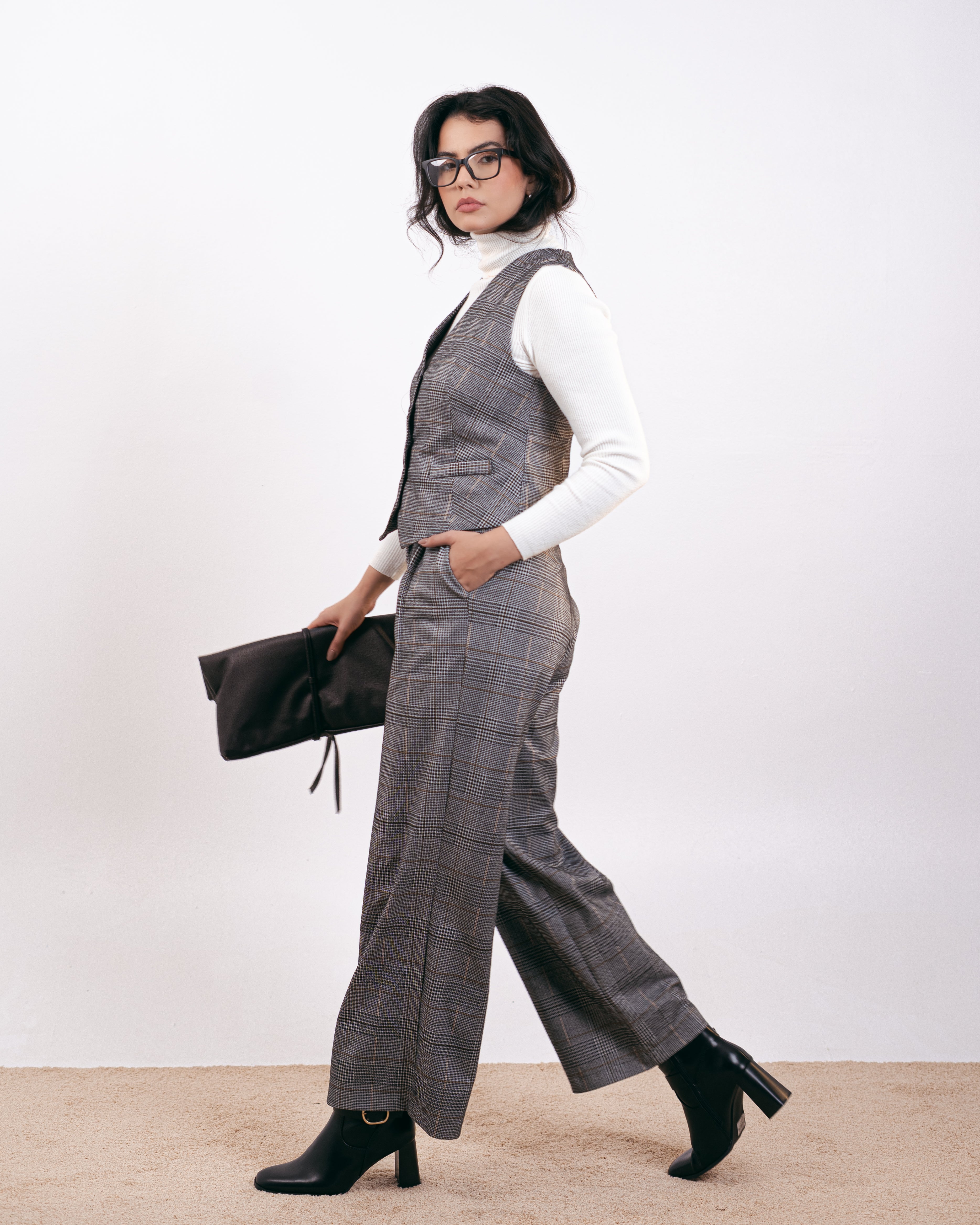 Checked Vest – Checked And Striped Pattern