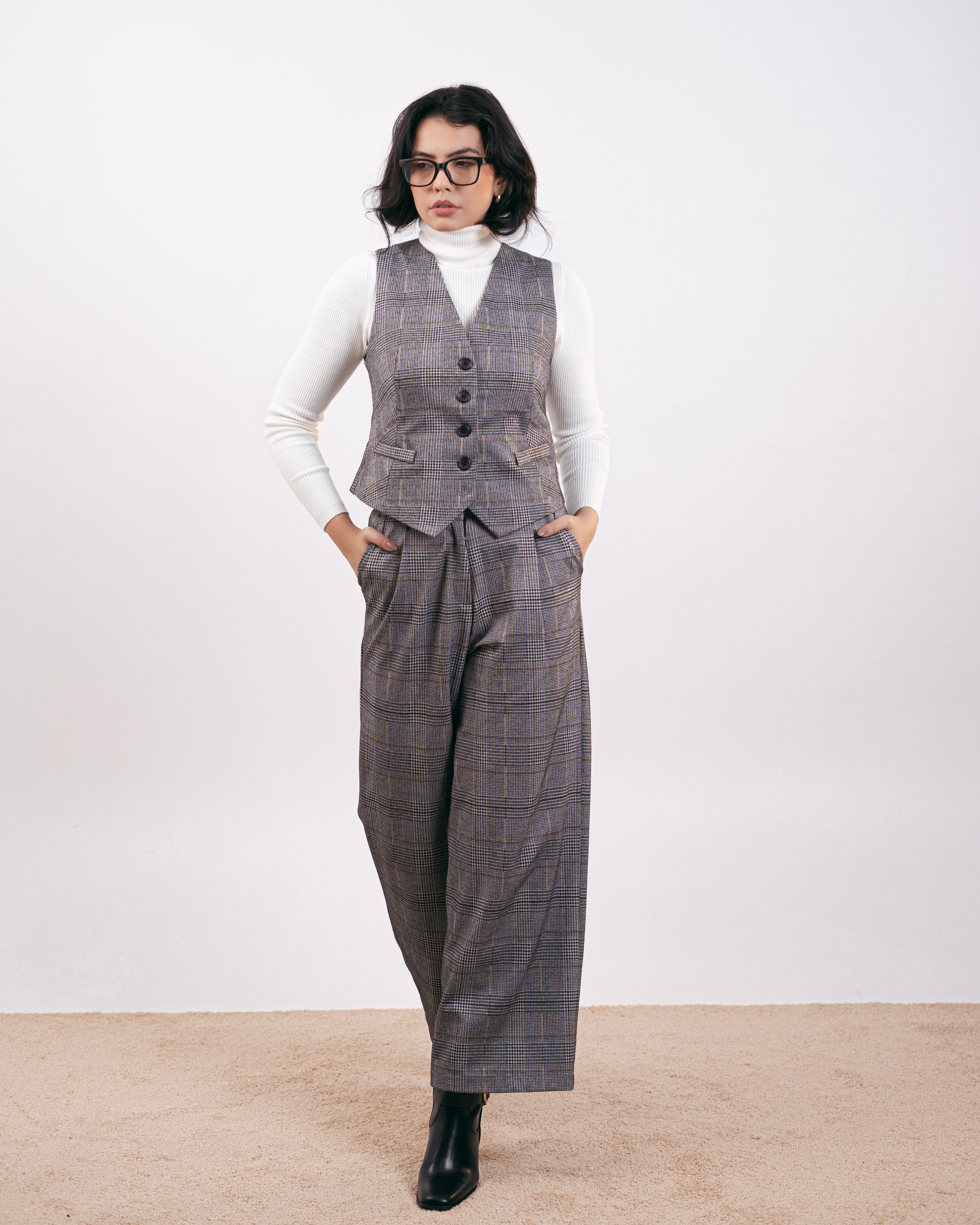 Checked Vest – Checked And Striped Pattern