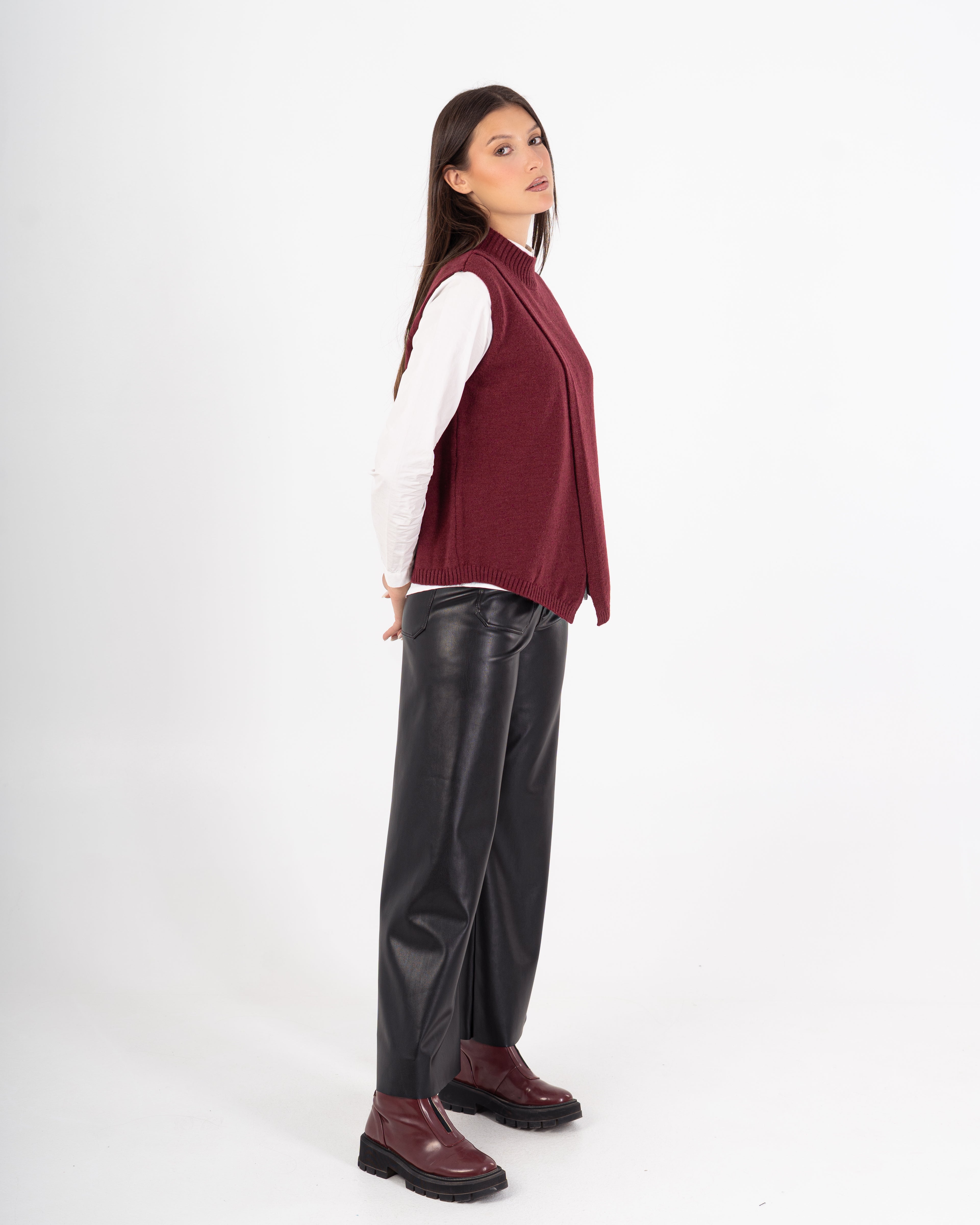 Knitwear Vest – Plain Wide Neck (Multi Colors)
