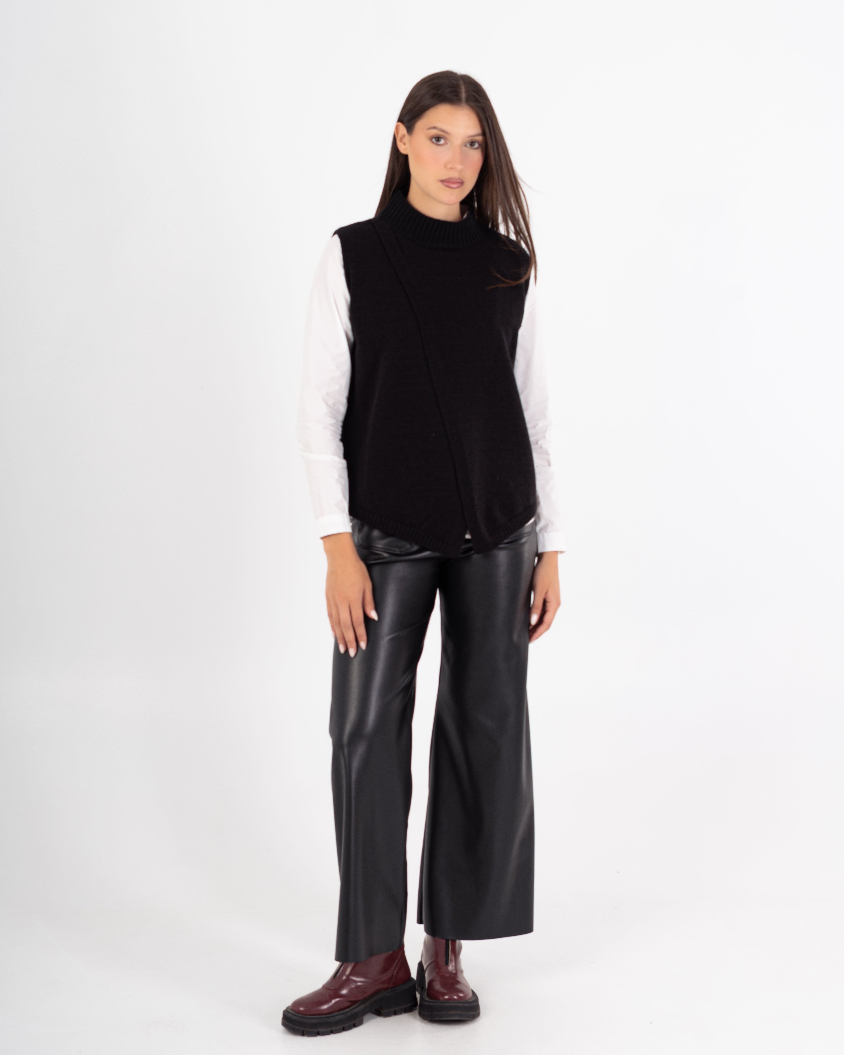 Knitwear Vest – Plain Wide Neck (Multi Colors)