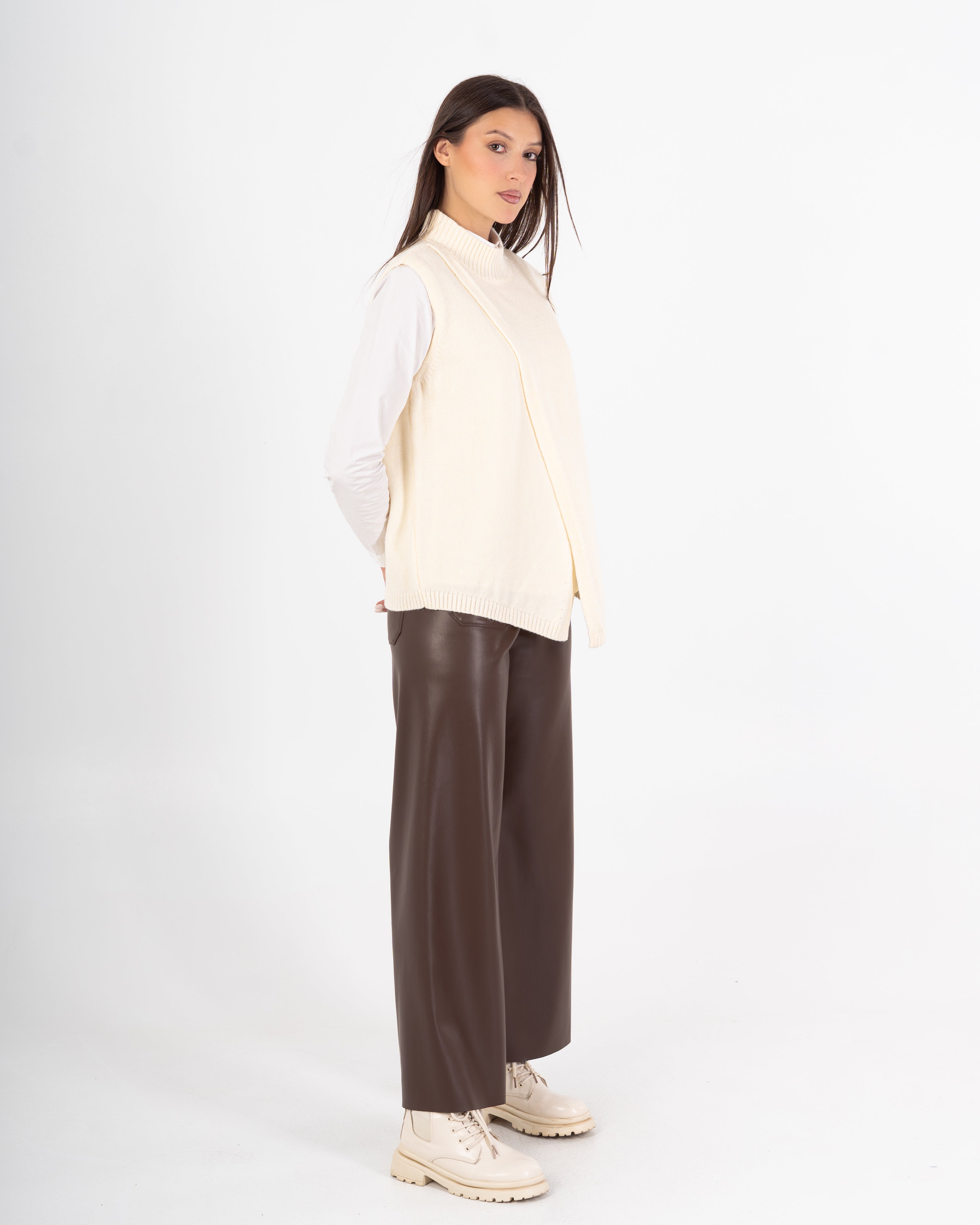 Knitwear Vest – Plain Wide Neck (Multi Colors)