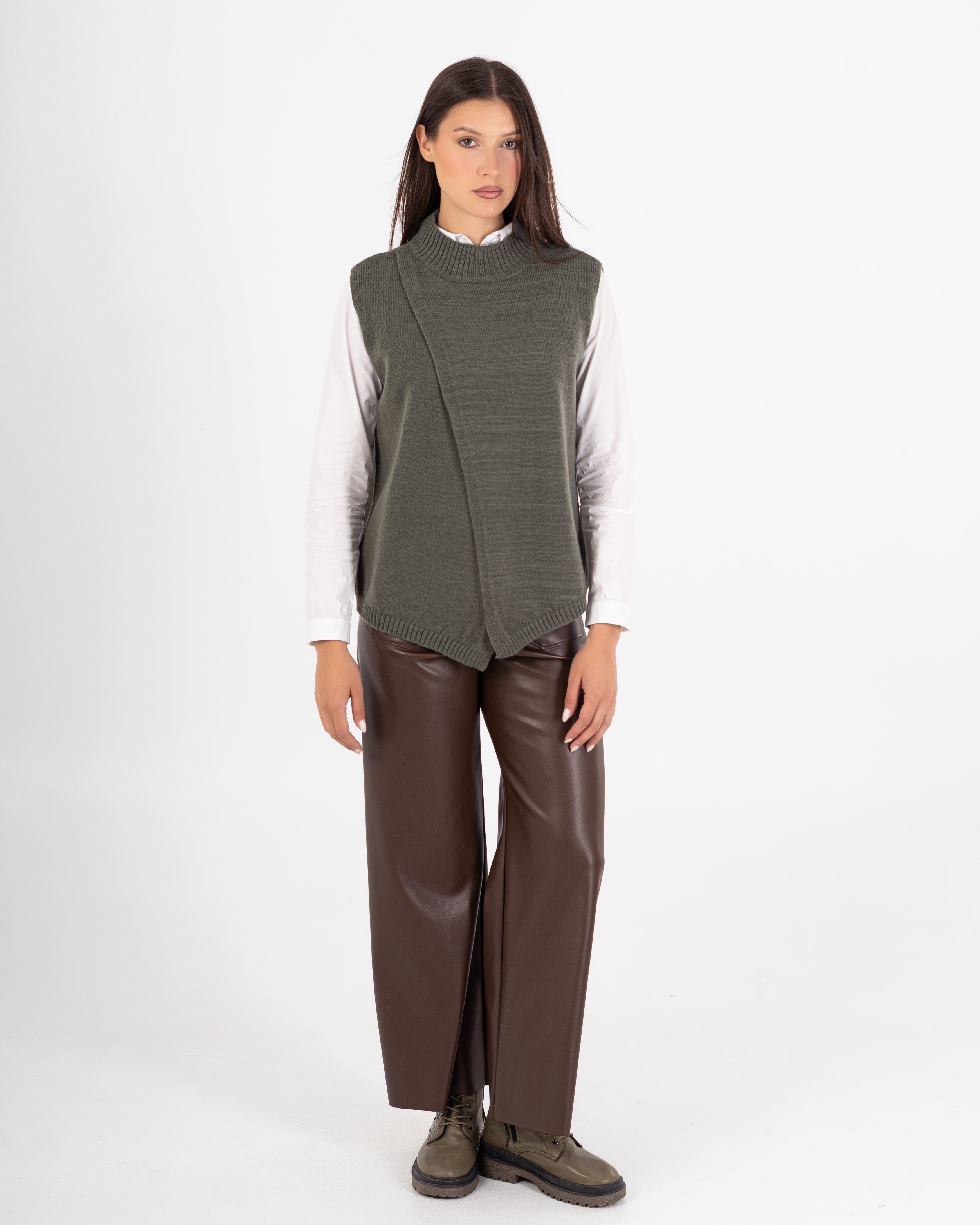 Knitwear Vest – Plain Wide Neck (Multi Colors)