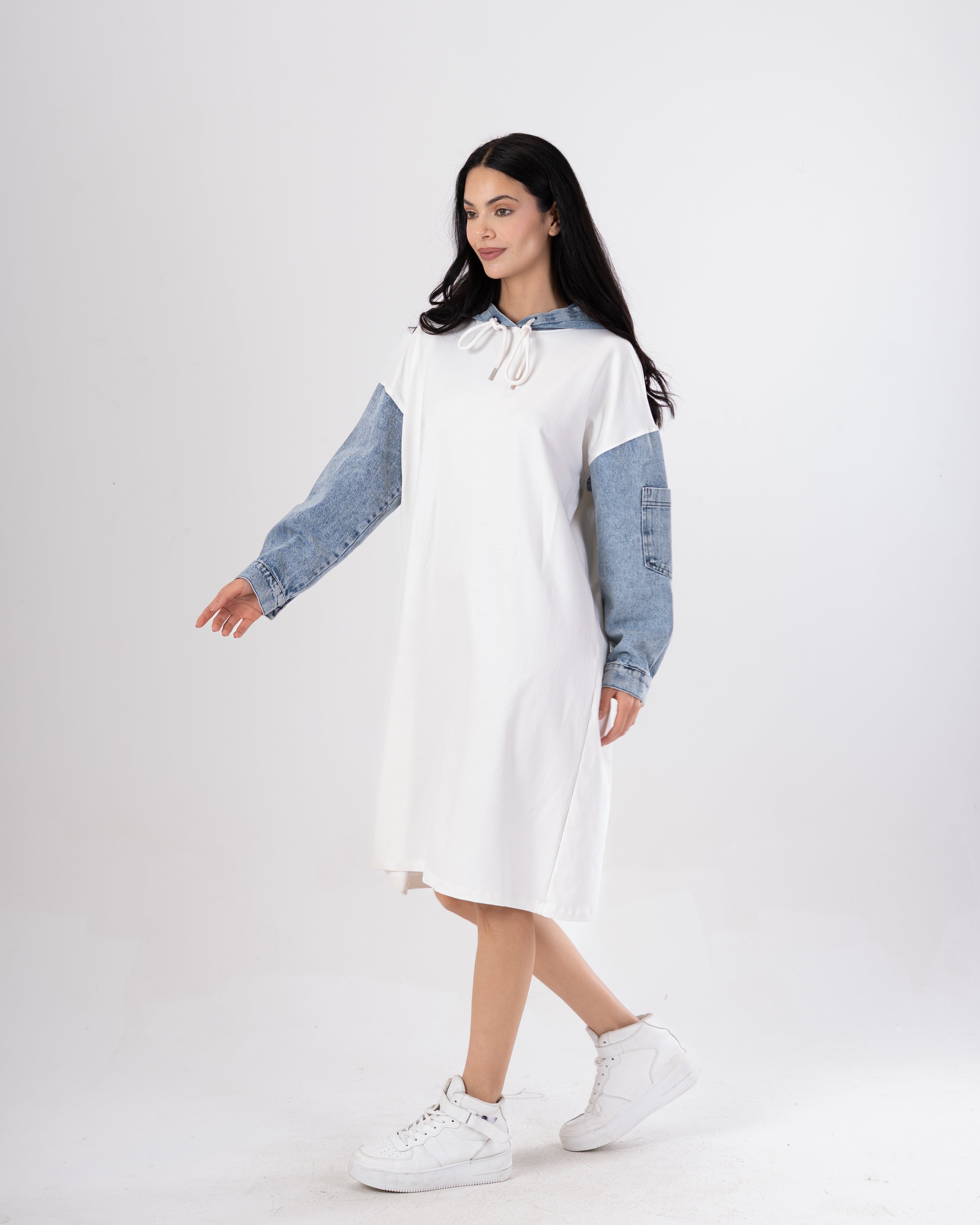 Milton Sweatshirt – Denim Sleeves
