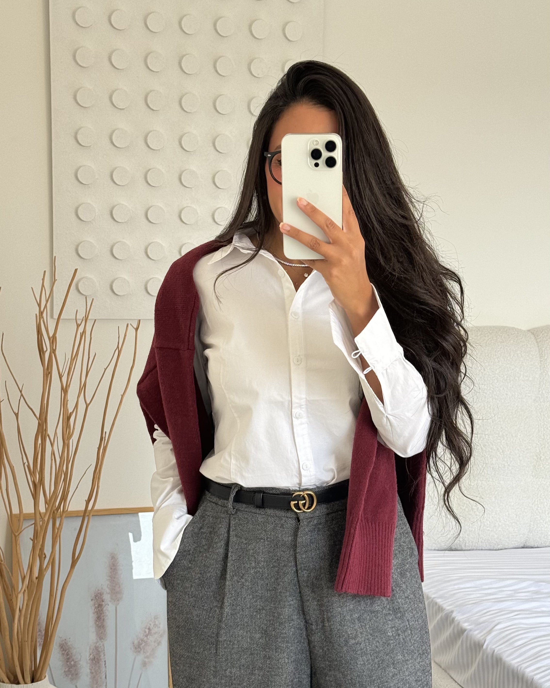 قميص بسيط – أكمام بأزرار (أصفاد مرنة)