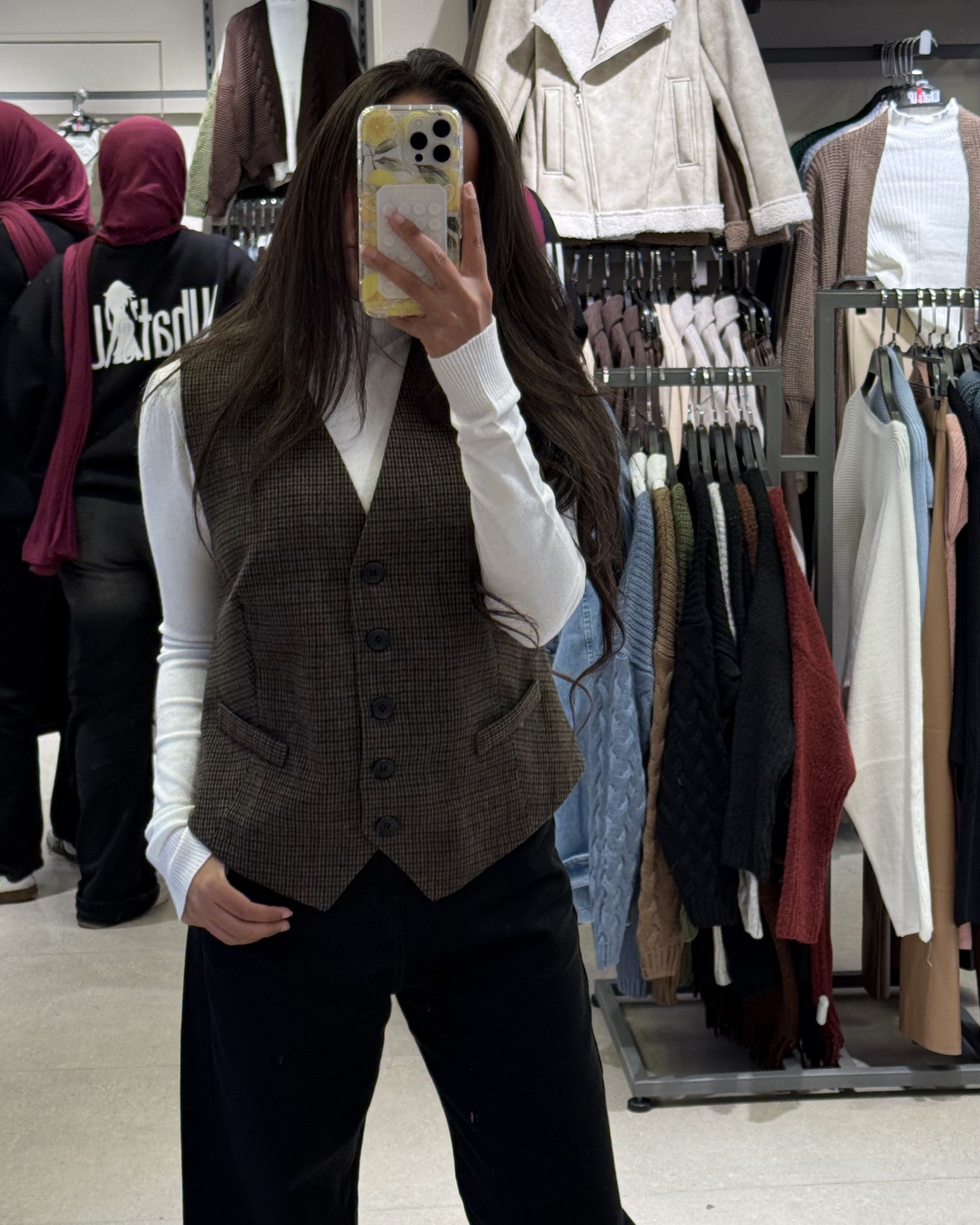 Checked Vest – Checked And Striped Pattern