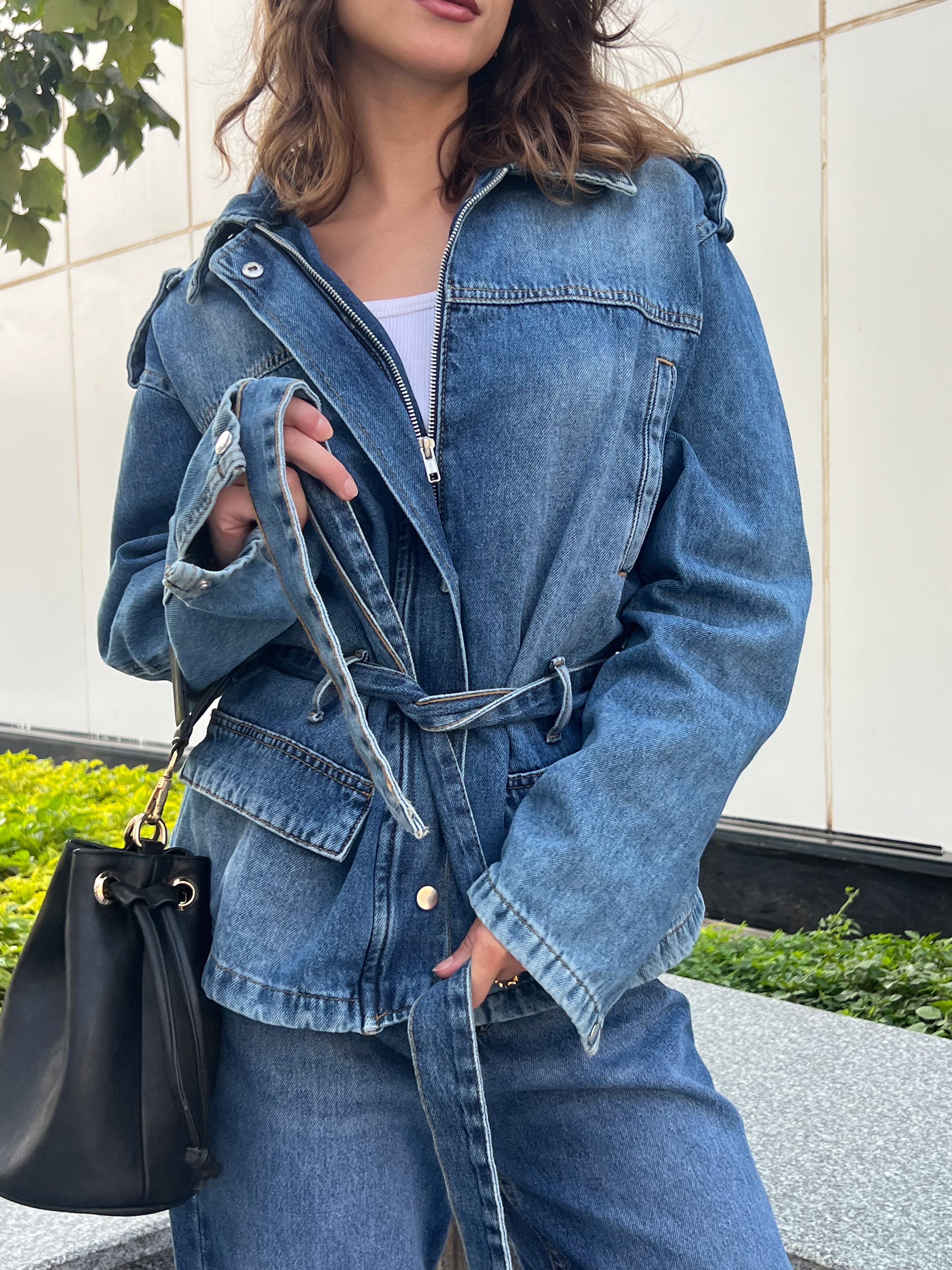 Denim Jacket – With Belt (Capsule Buttons)