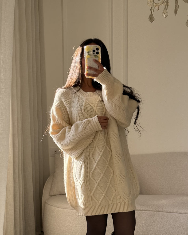 Plain Knitwear Pullover – Round Neck (Braided )