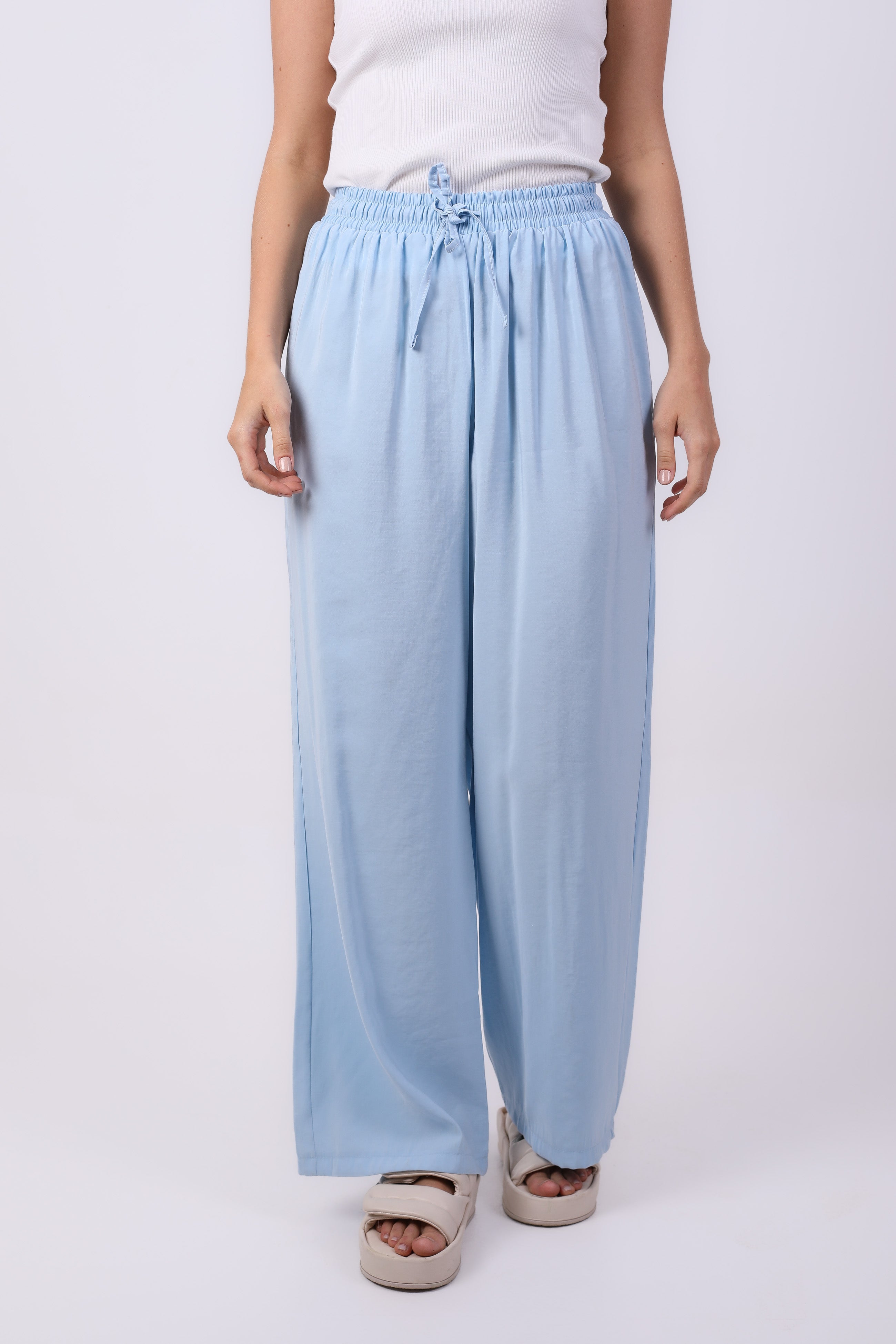 Simple wide trousers