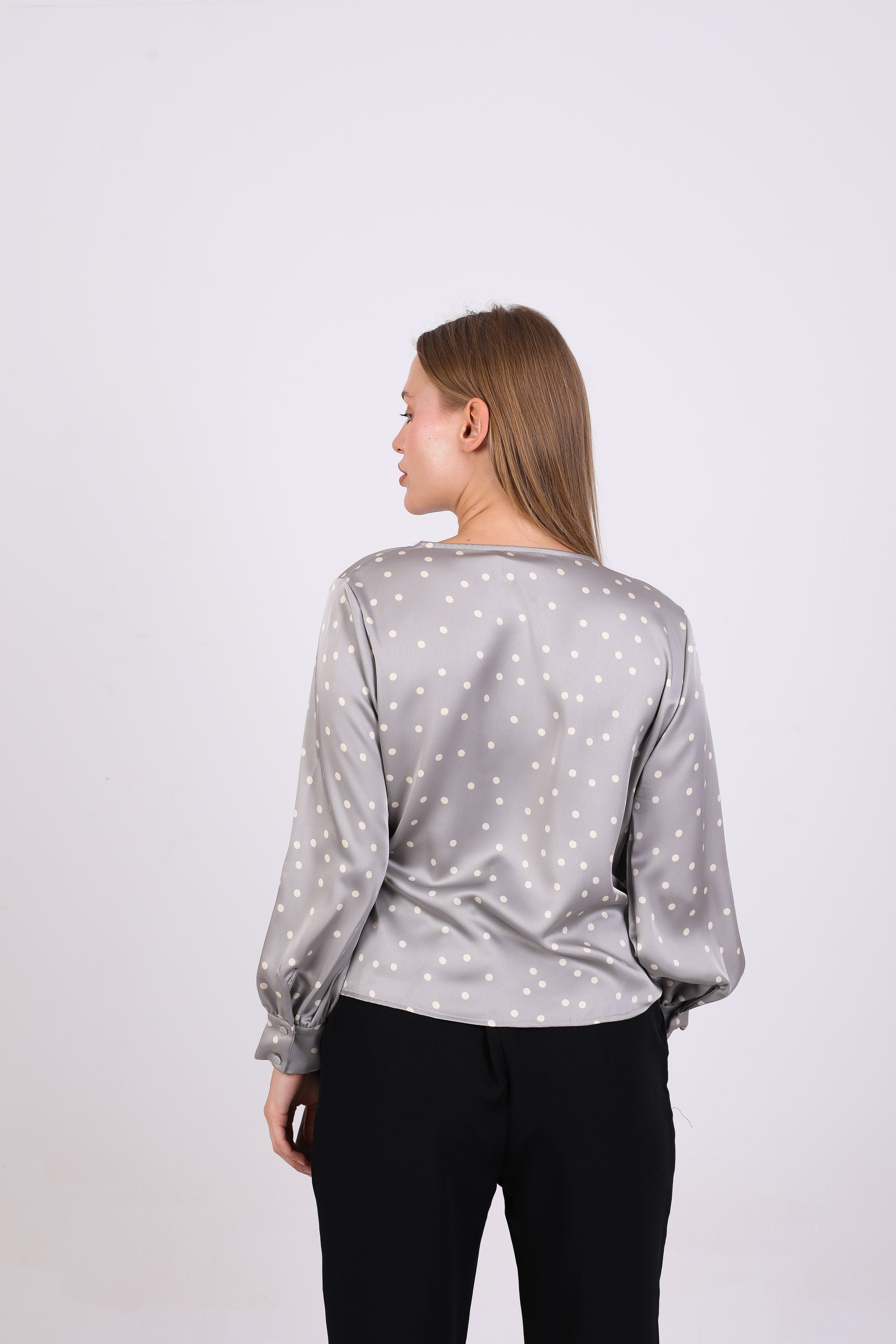 Blouse - Polka dot tie