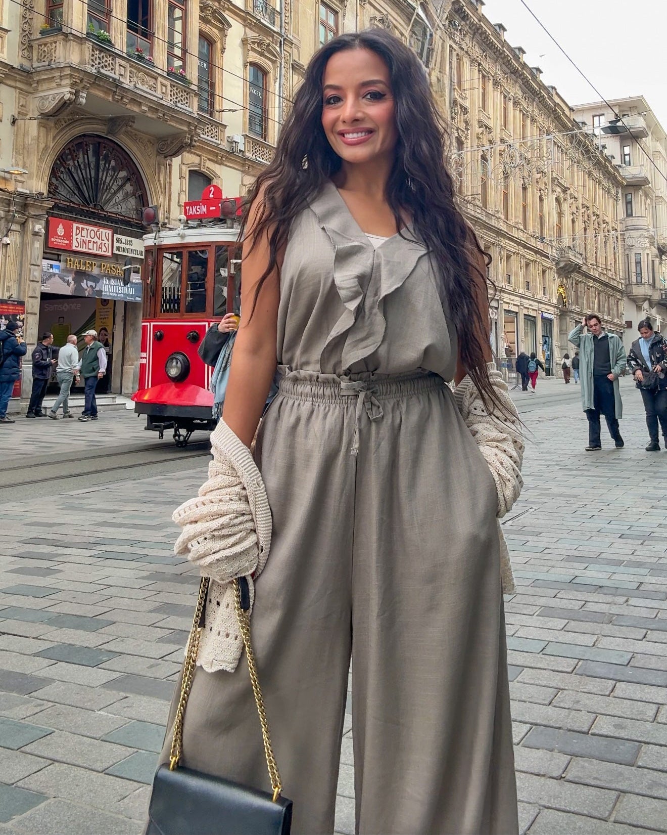 wide-leg linen trousers