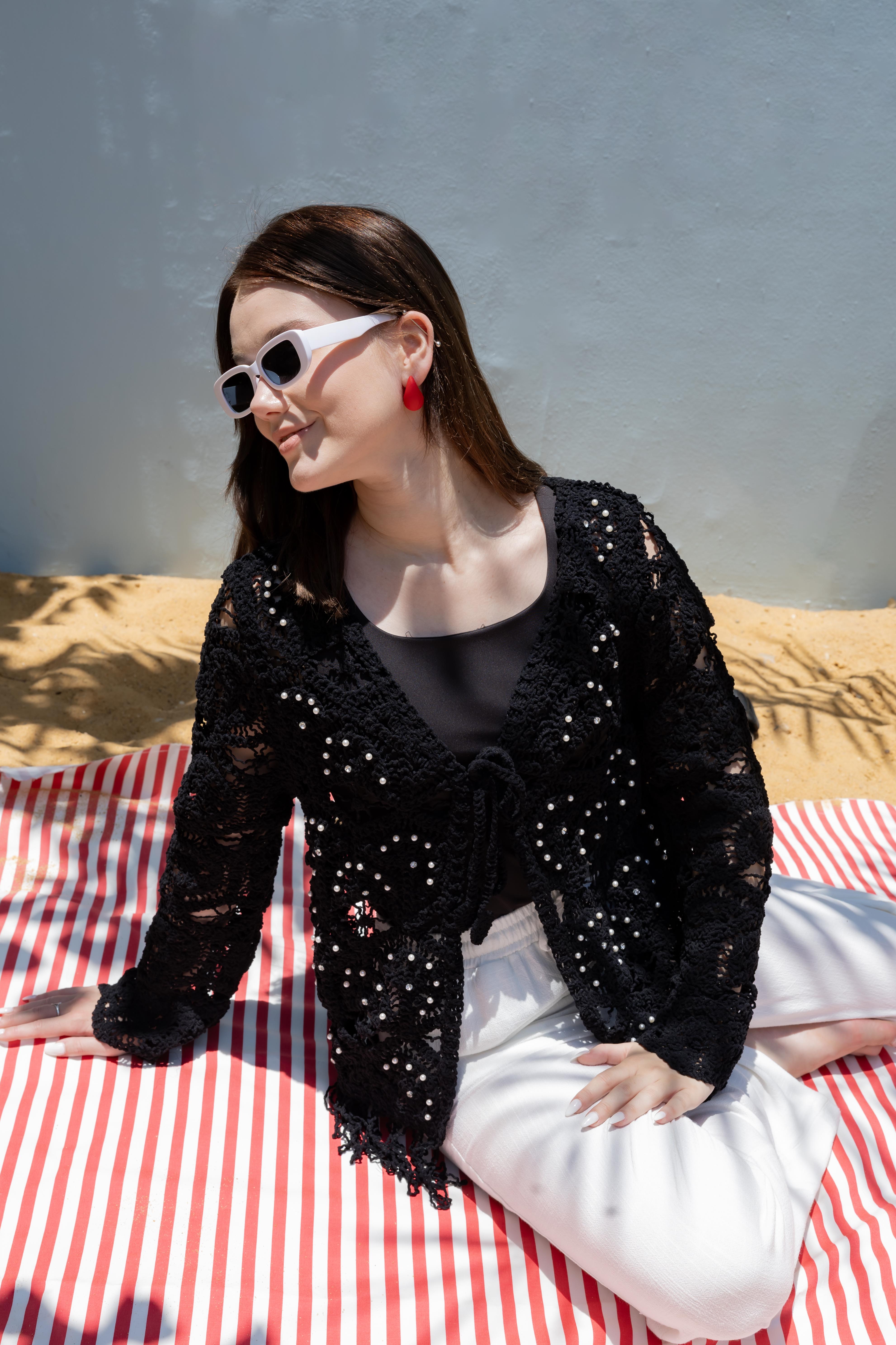 Open Front Knitwear Body With Tie Detail