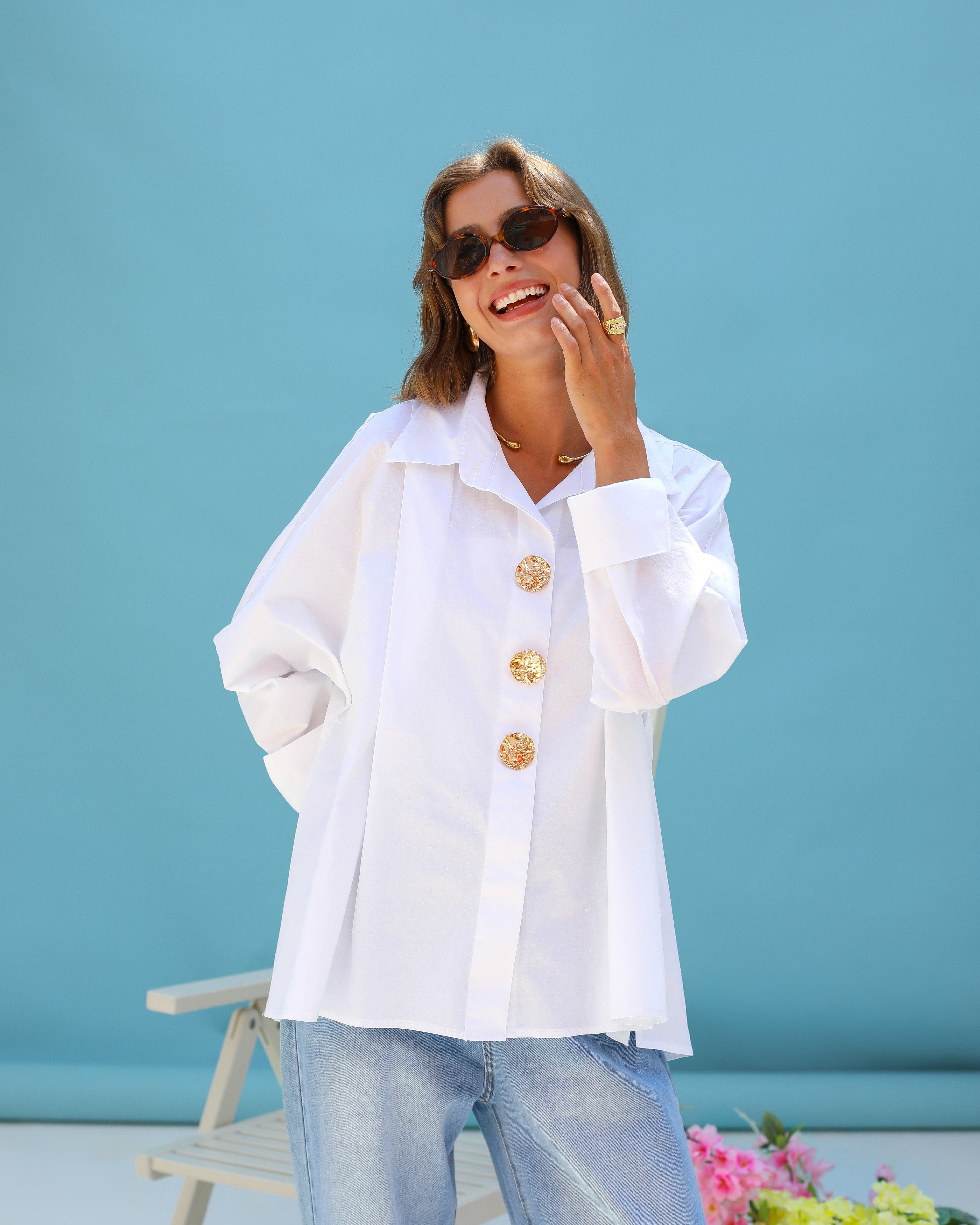 Plain Poplin Shirt With Gold Buttons
