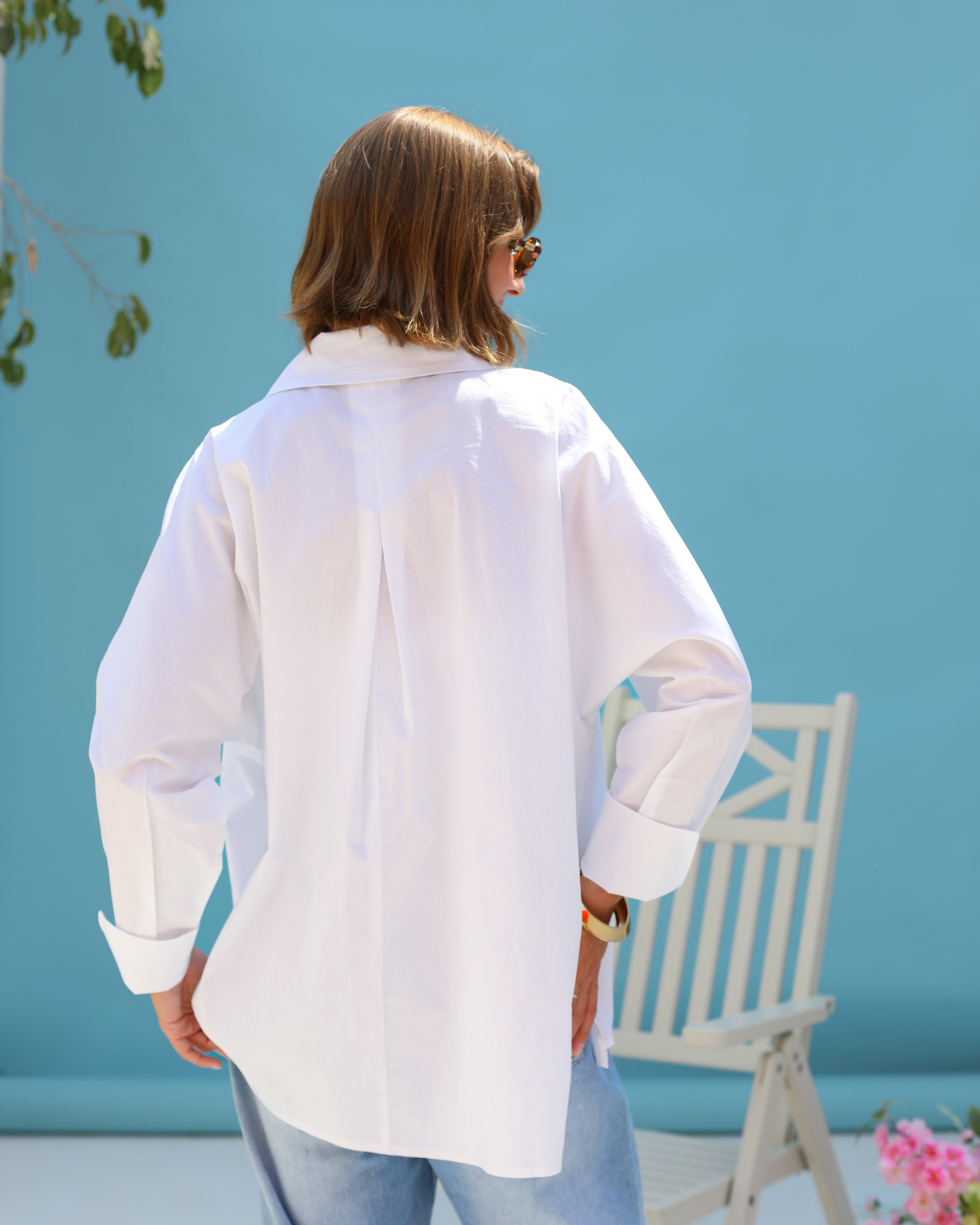 Plain Poplin Shirt With Gold Buttons
