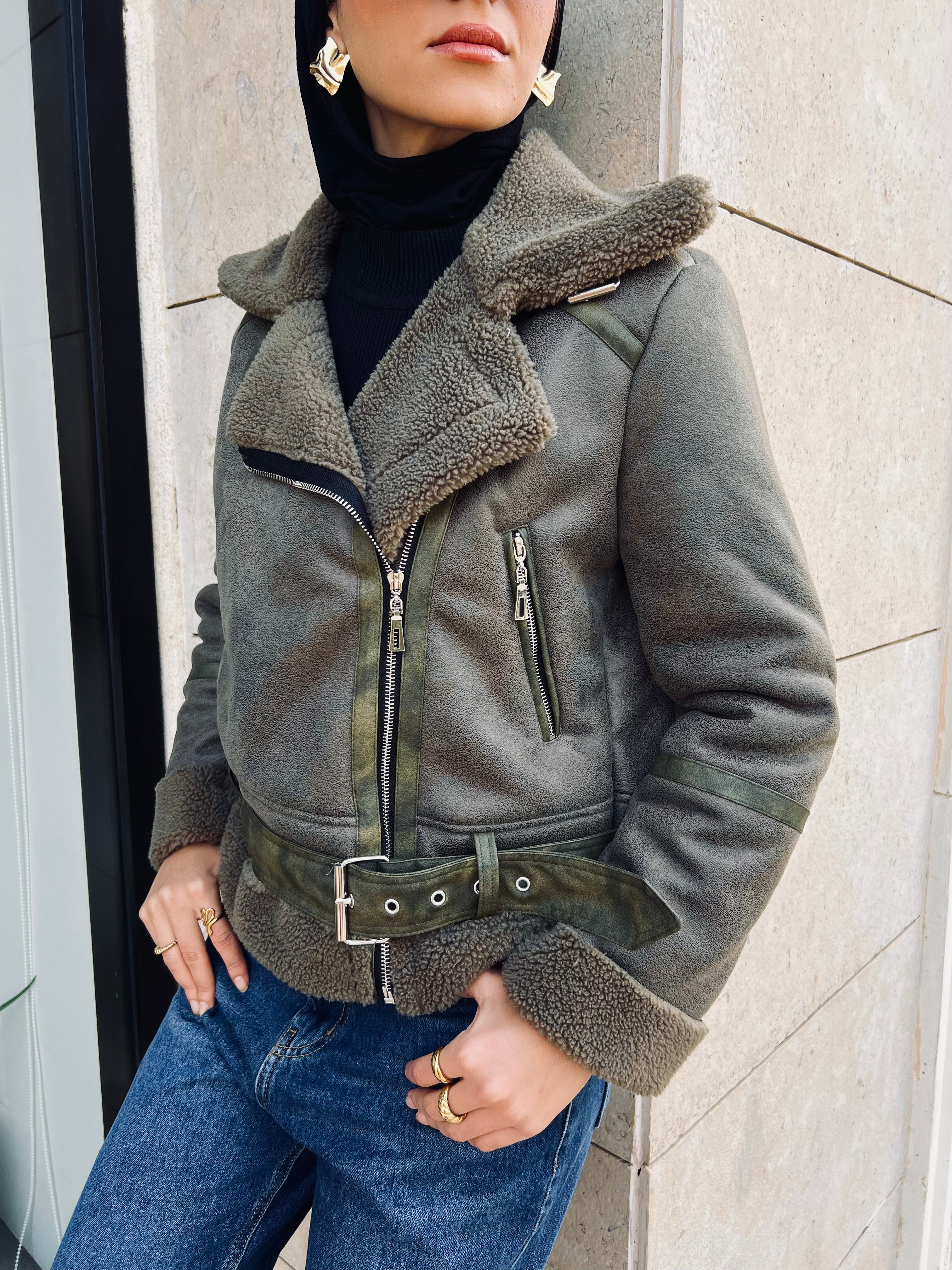 Short Suede Jacket - With Fur (With Belt)