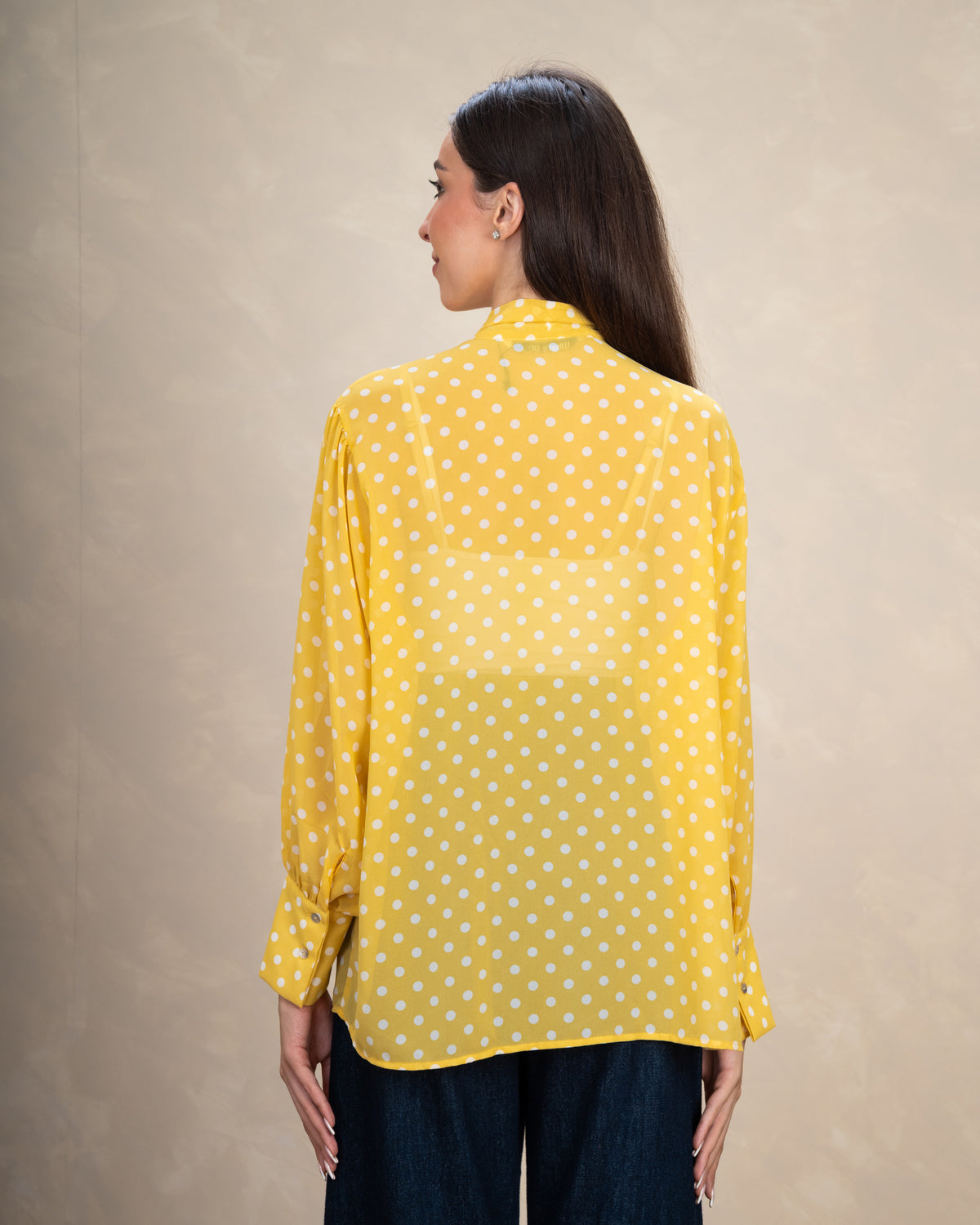 Floral blouse with a drawstring