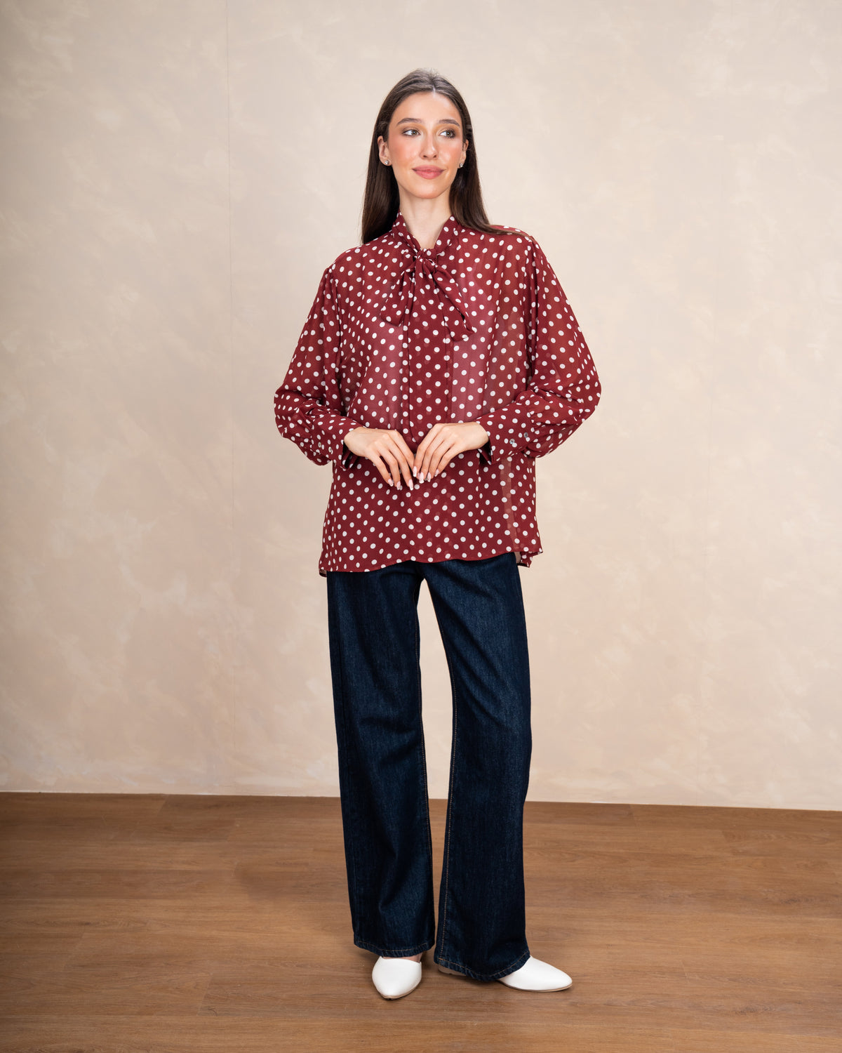 Floral blouse with a drawstring