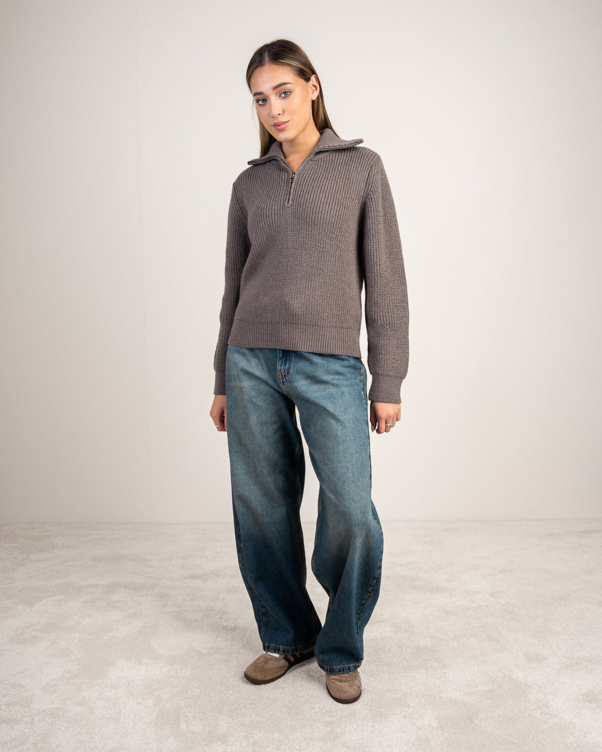Cropped Knitwear Pullover - With Zip Neck