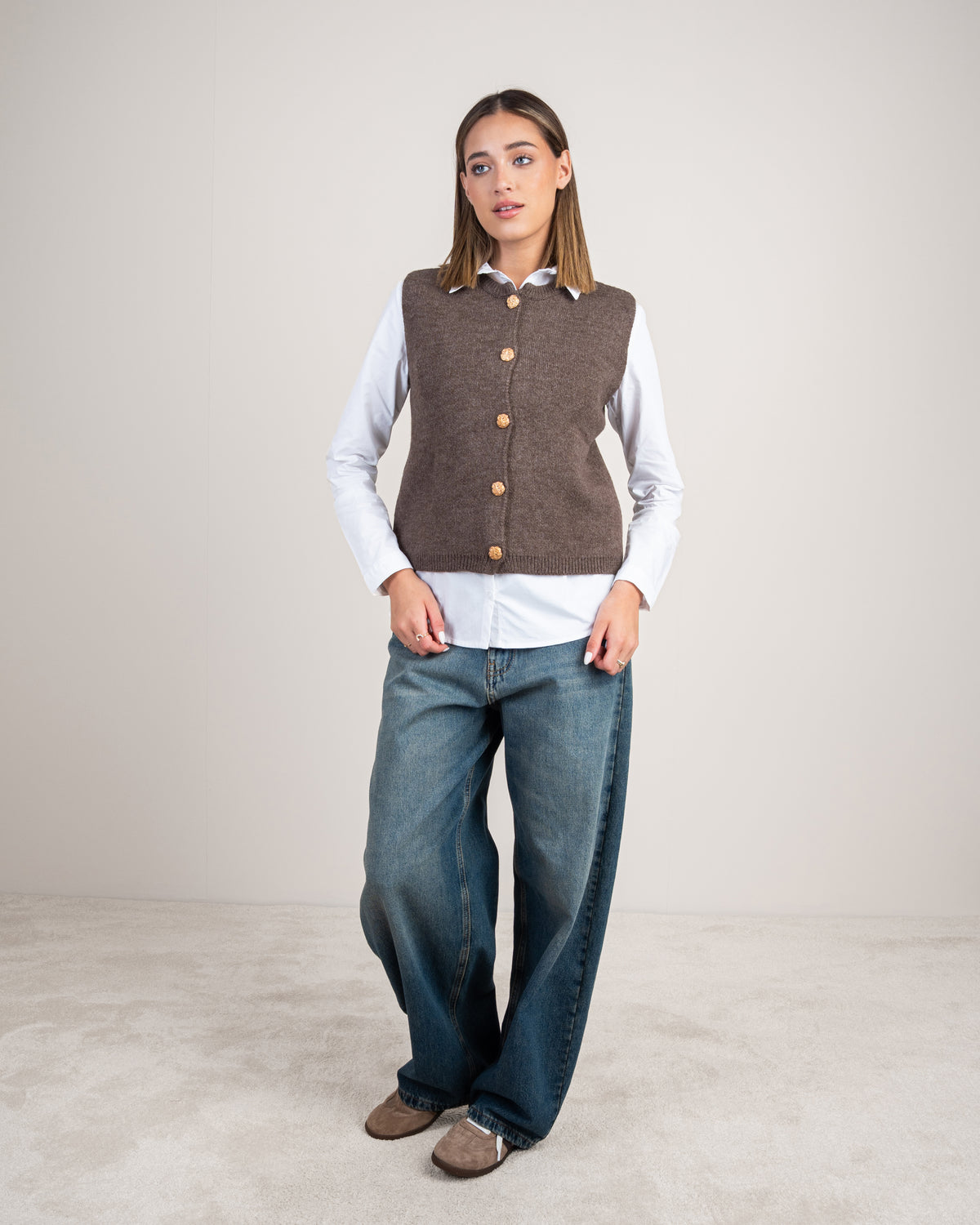Gold Button Cropped Knitwear Vest
