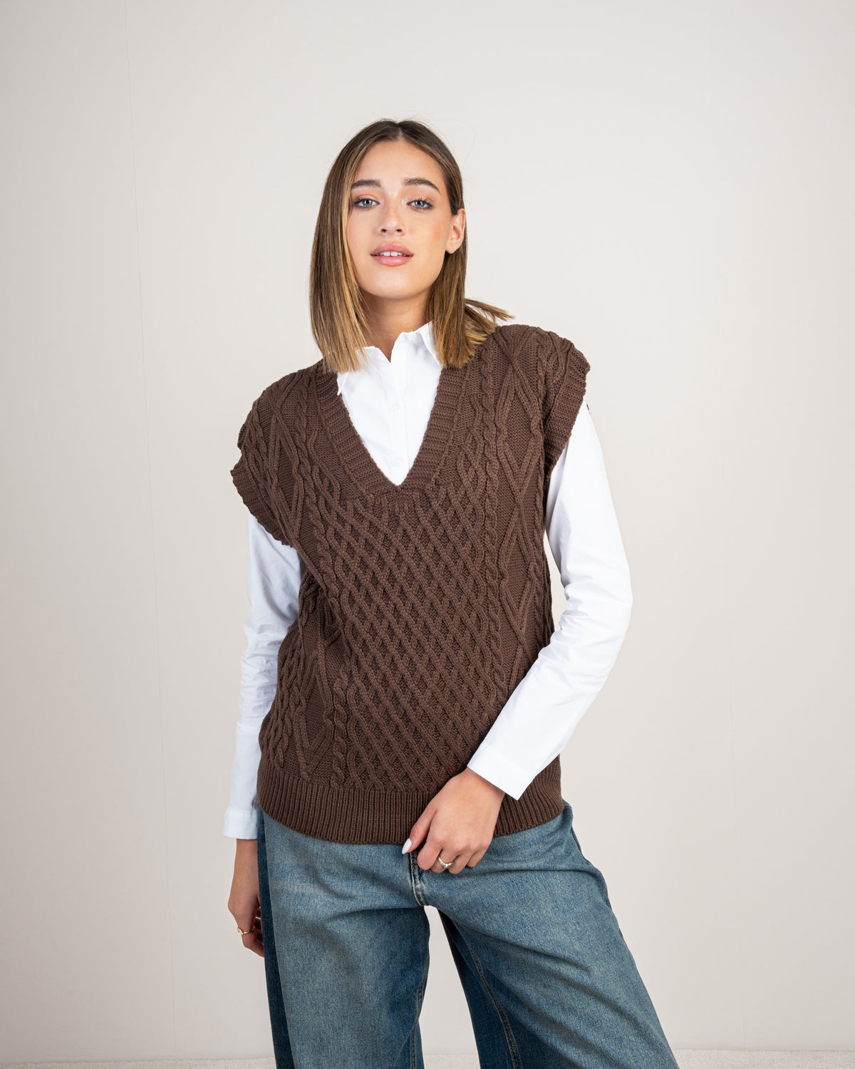 Sleeveless Top With Cable Embroidery