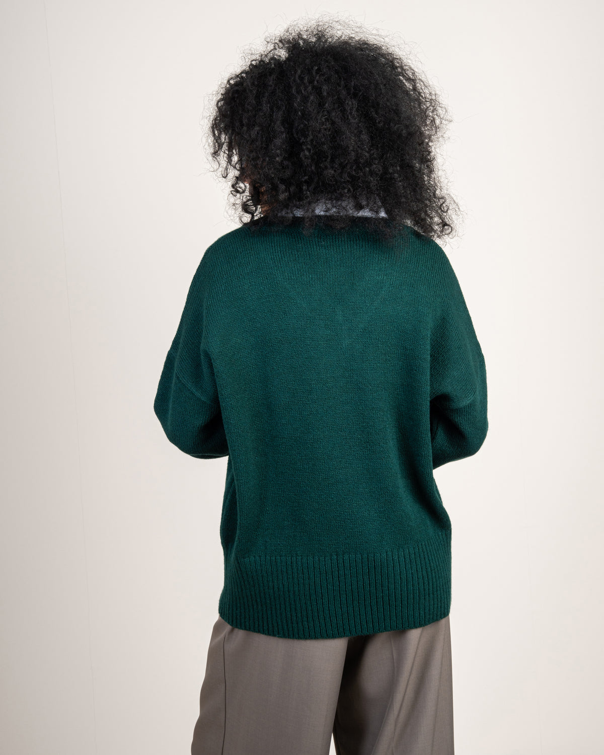 Plain V-Neck Knitwear Pullover