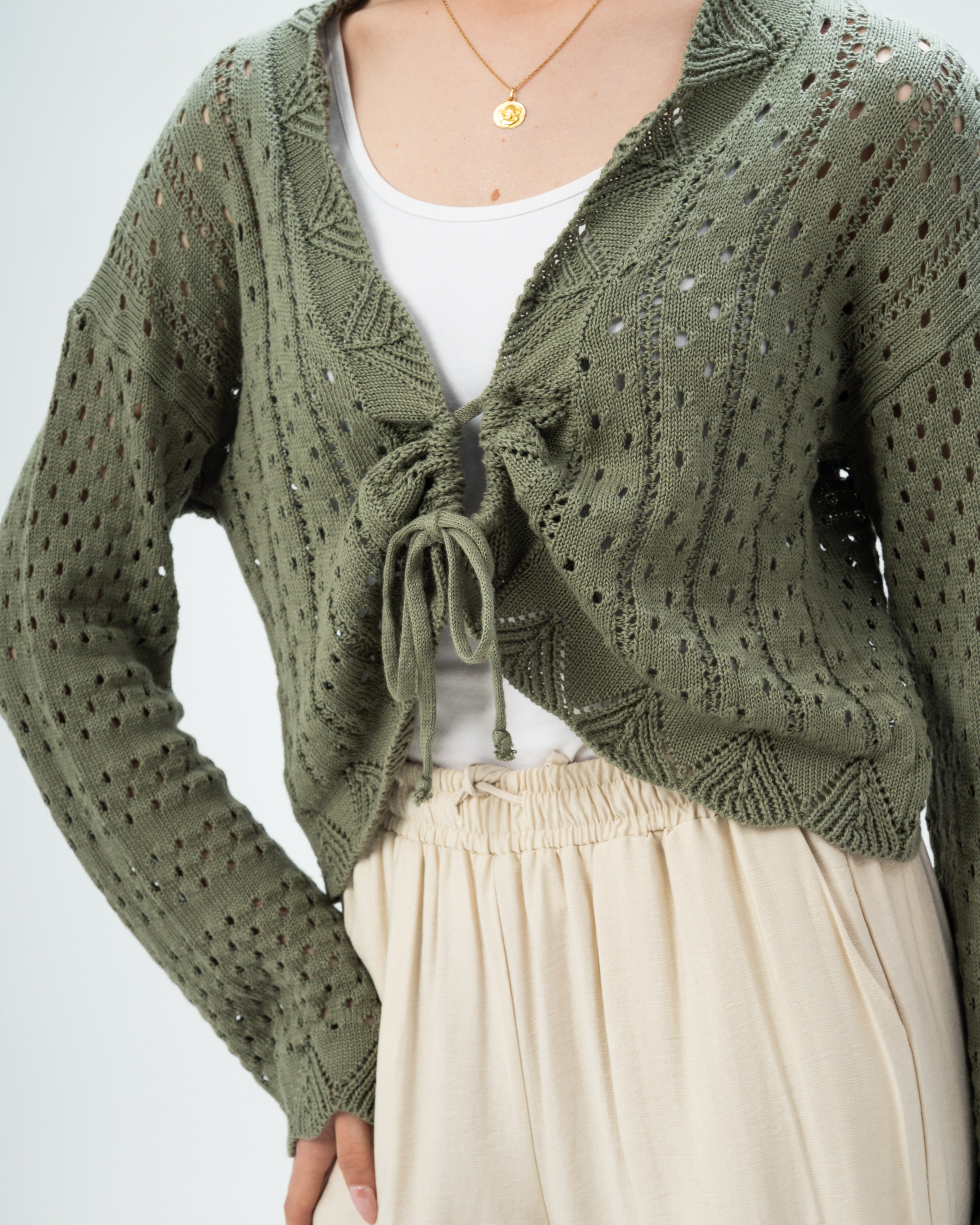 knitted with a drawstring