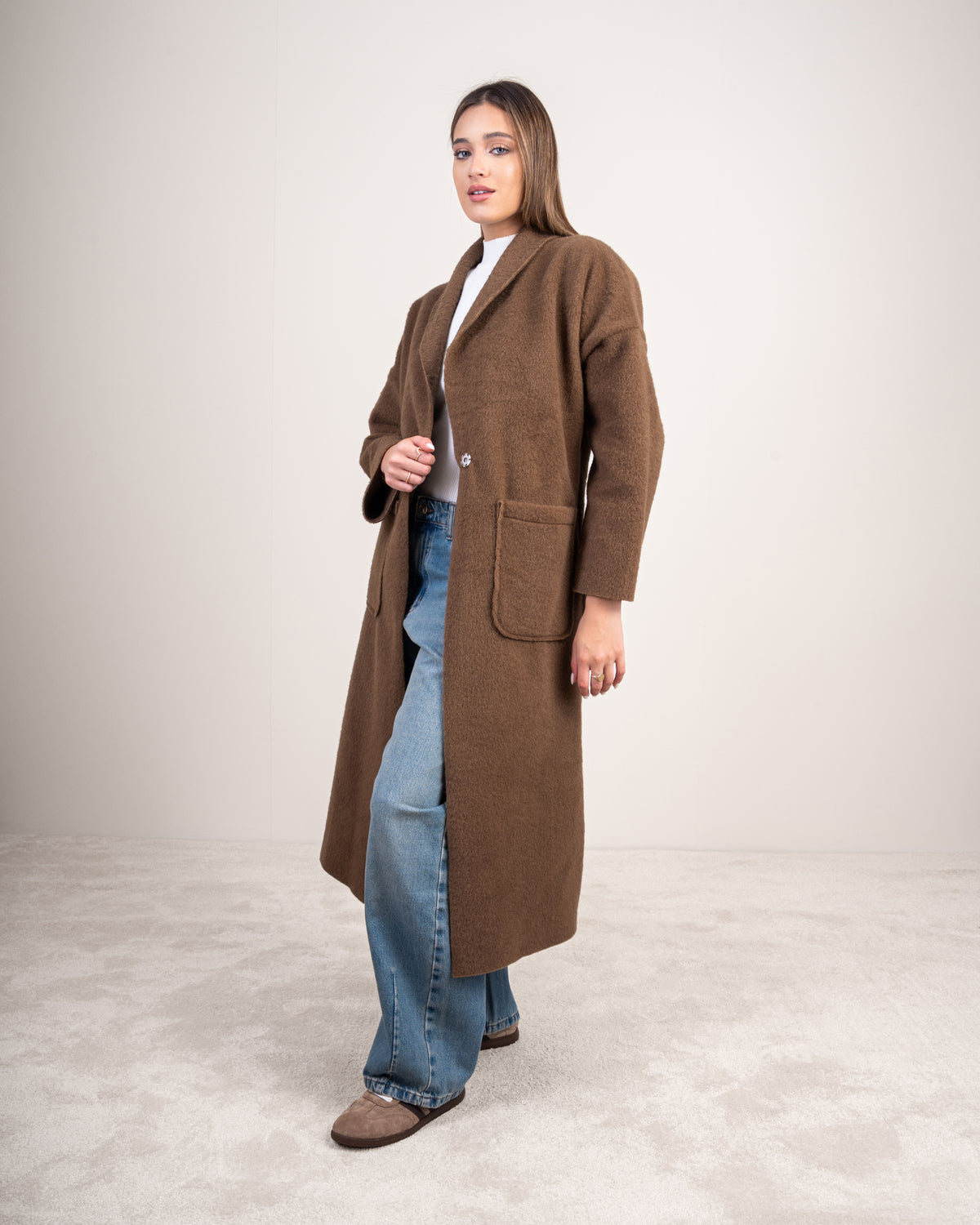 Long wool jacket with 2 pockets