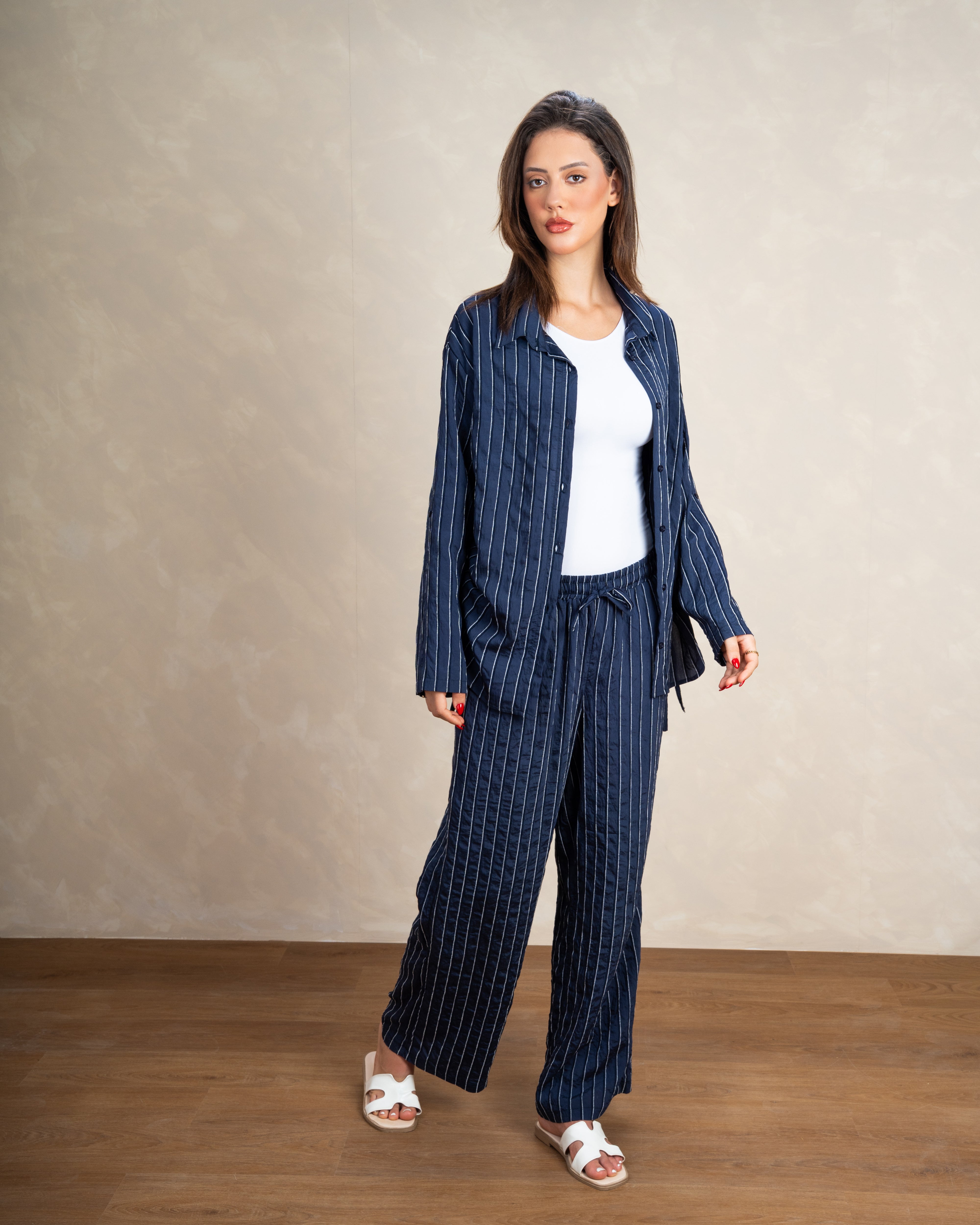 Vertical Striped Shirt With Subtle Color Line