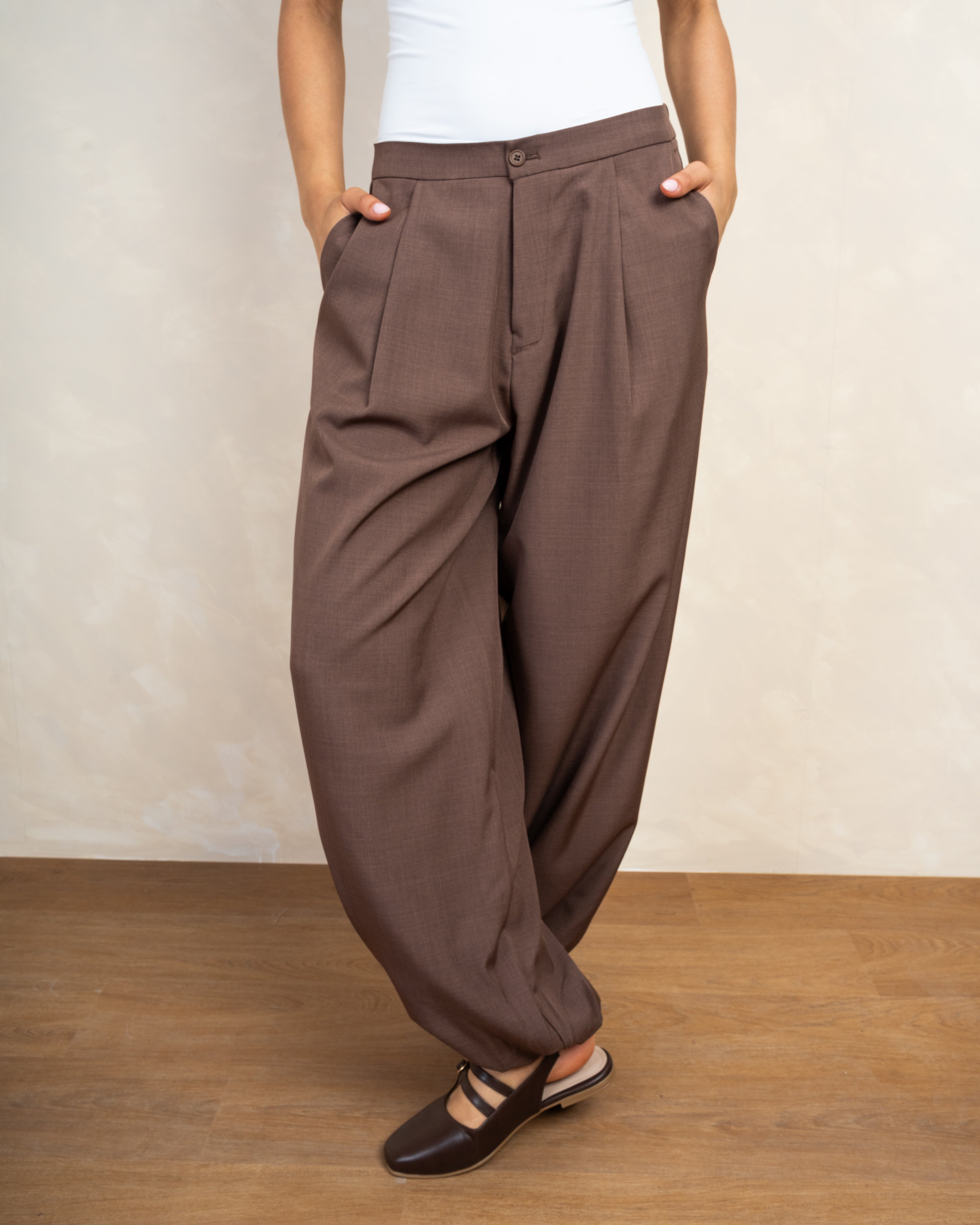 Classic Trouser With Elastic Leg