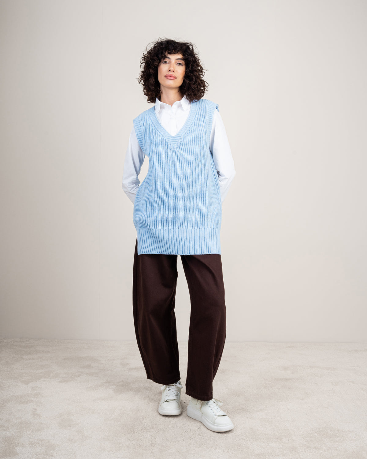 Side-open knit vest